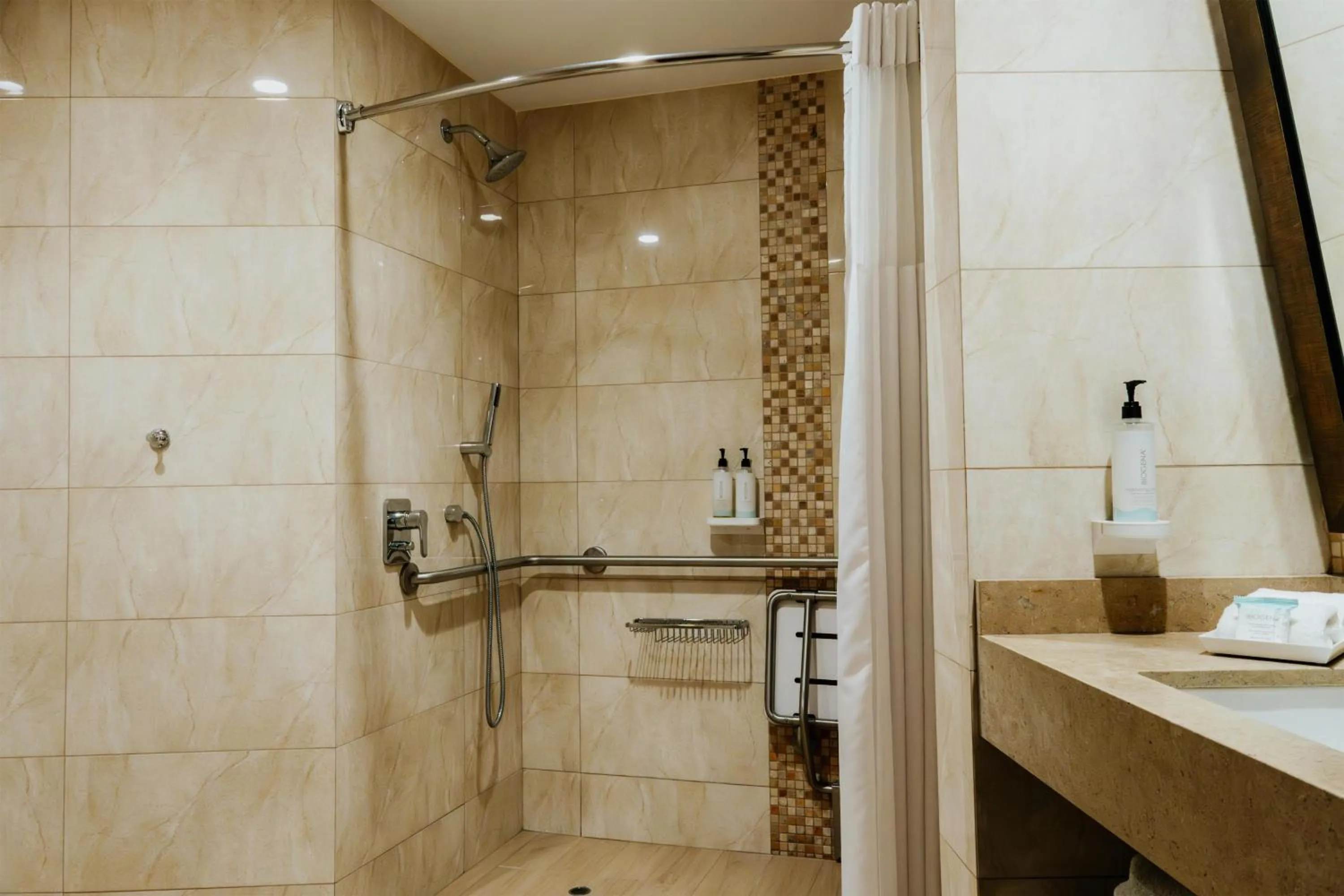 Bathroom in Hilton Garden Inn Cusco