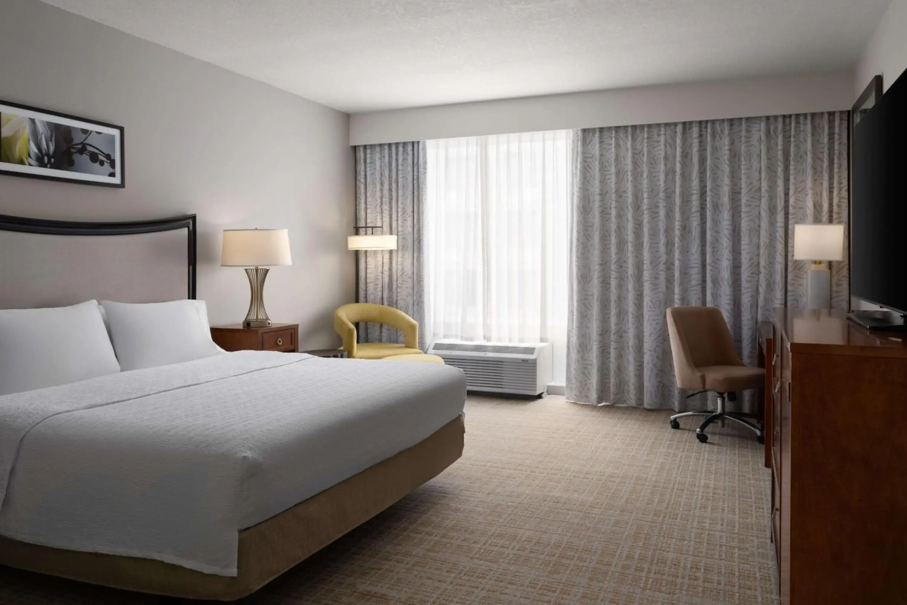 King Room with Roll In Shower - Mobility/Hearing Access in Hampton Inn & Suites Orlando/Downtown South - Medical Center King Room with Roll In Shower - Mobility/Hearing Access in Hampton Inn & Suites Orlando/Downtown South - Medical Center