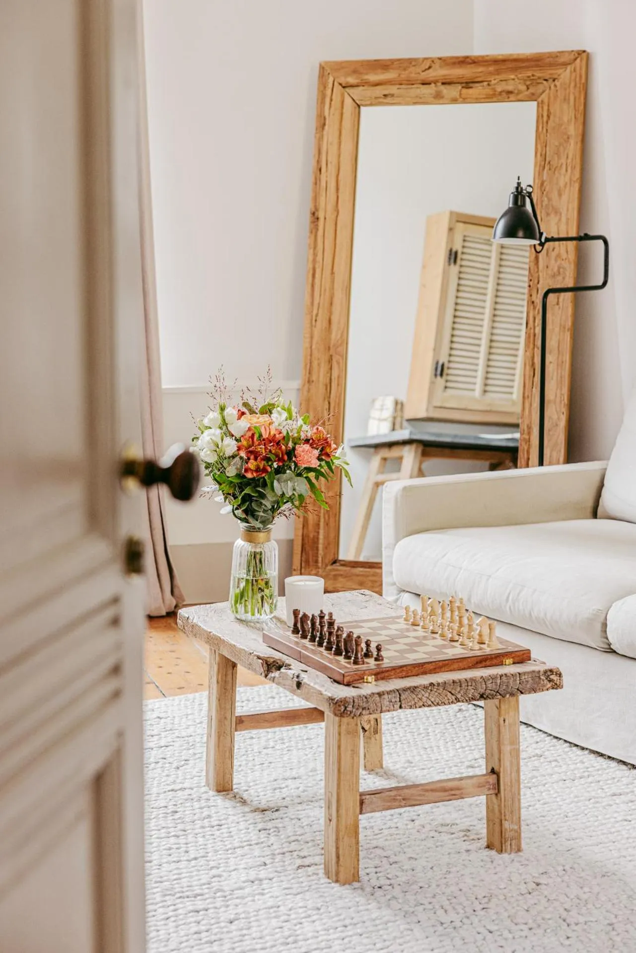 Living room in Logis de la Cadène