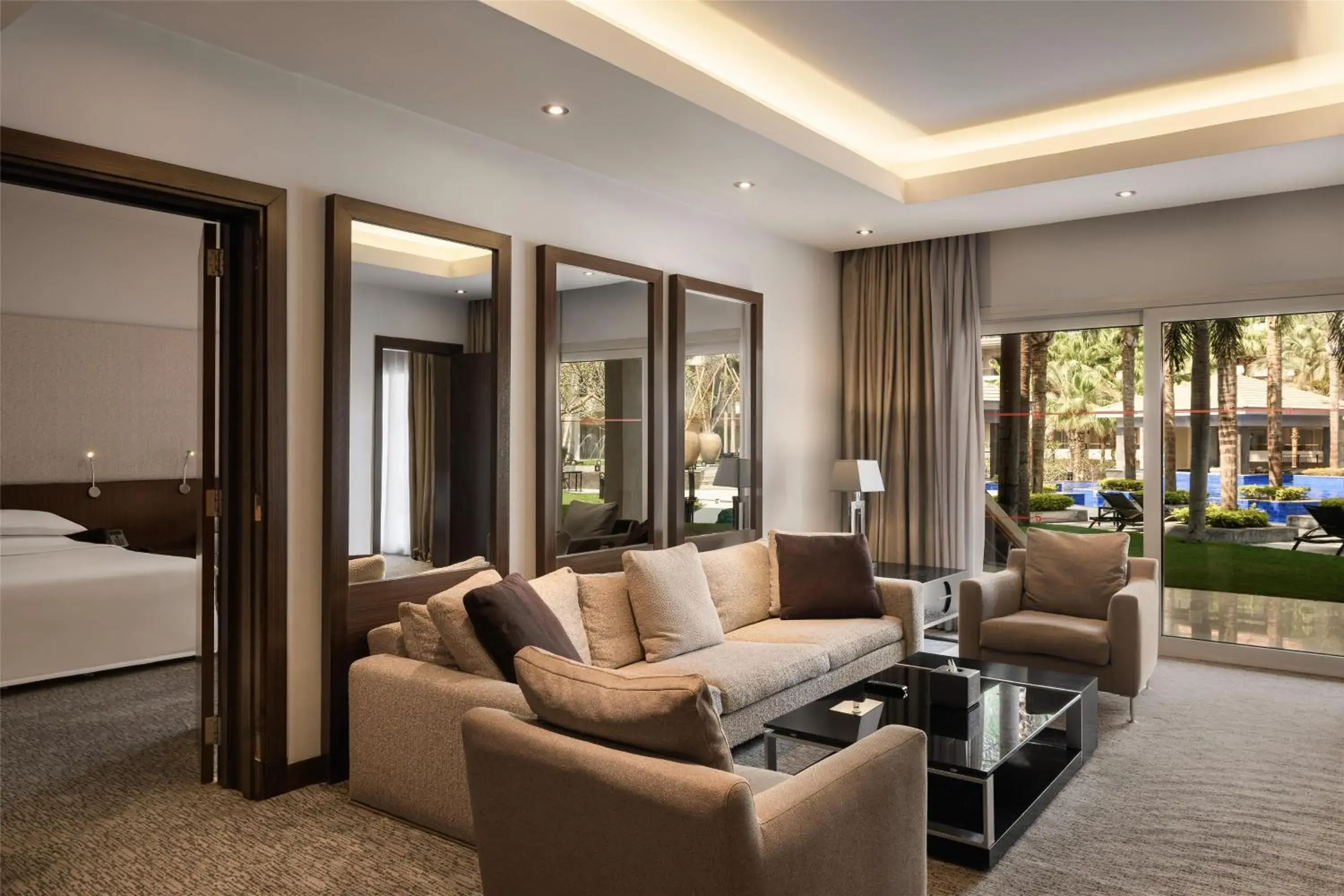 Dusit Suite in Dusit Thani LakeView Cairo Dusit Suite in Dusit Thani LakeView Cairo