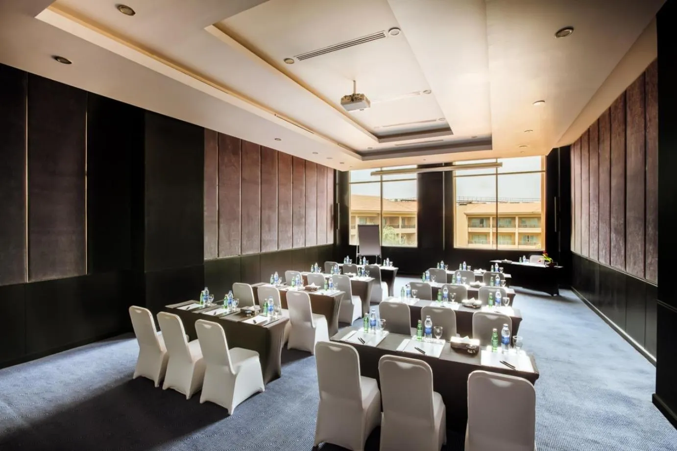 Banquet/Function facilities in Dusit Thani LakeView Cairo