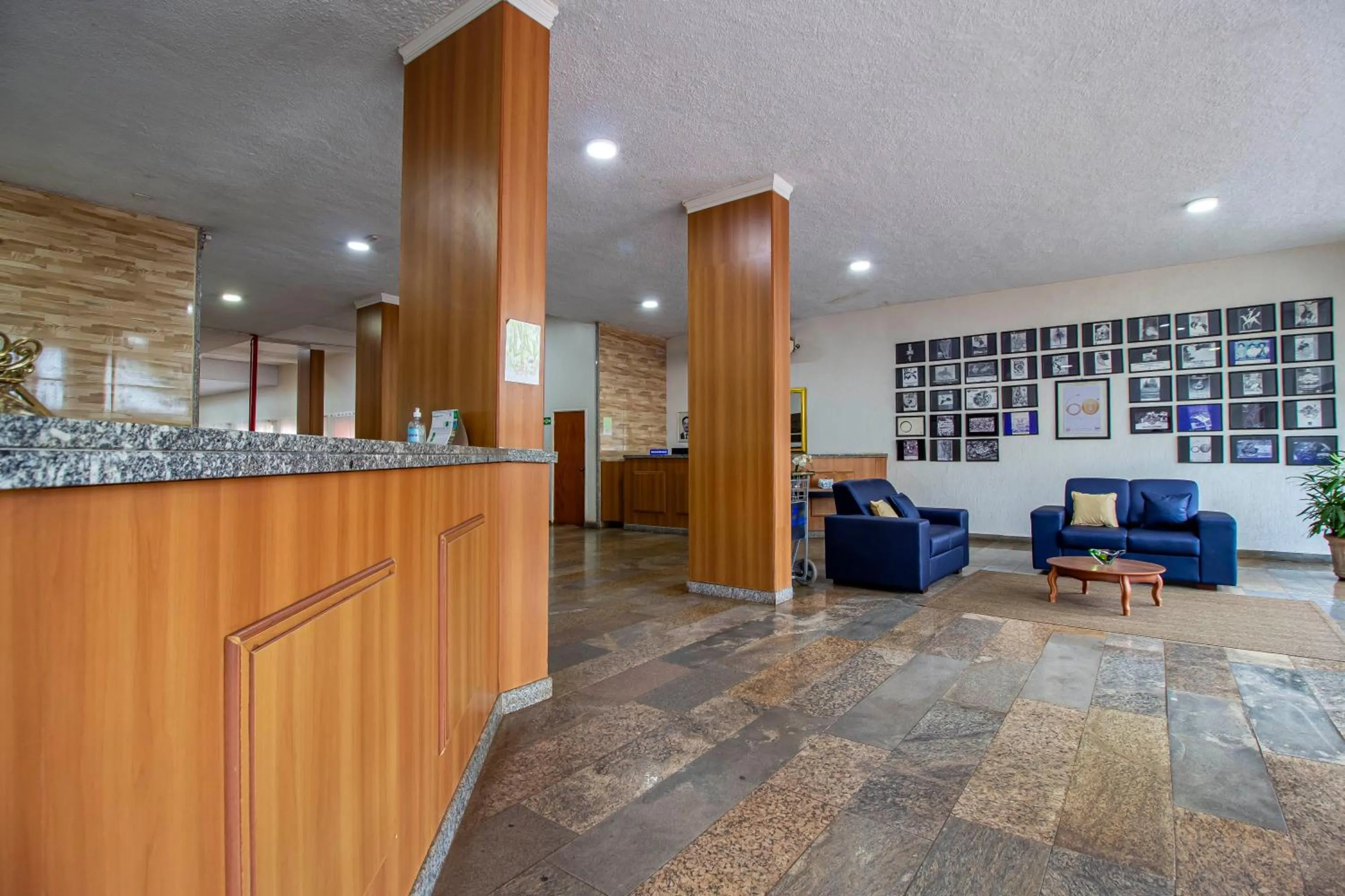 Lobby or reception in Hotel Dan Inn Barretos by Nacional Inn