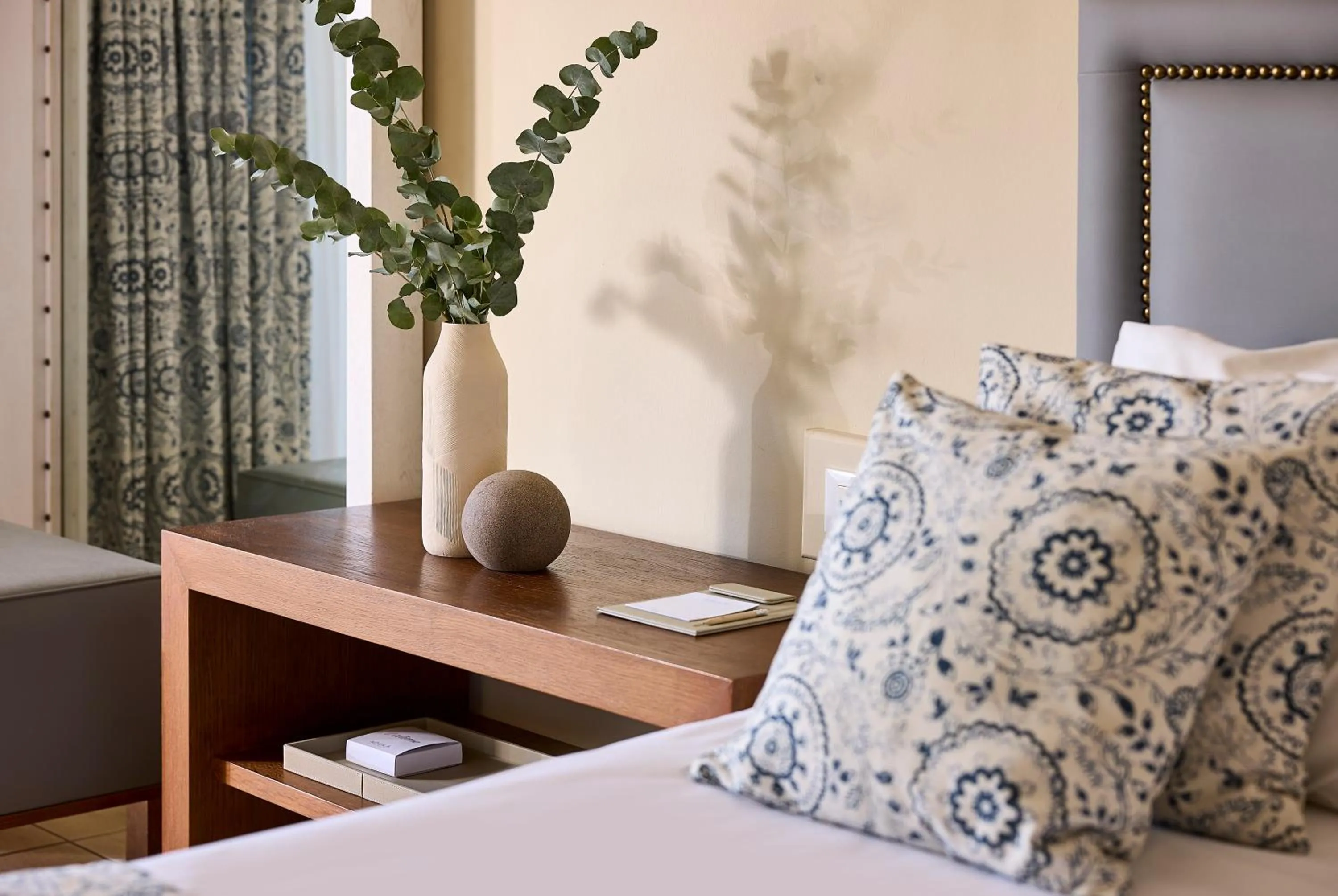 Bedroom, Bed in Aquila Elounda Village Resort, Suites & Spa