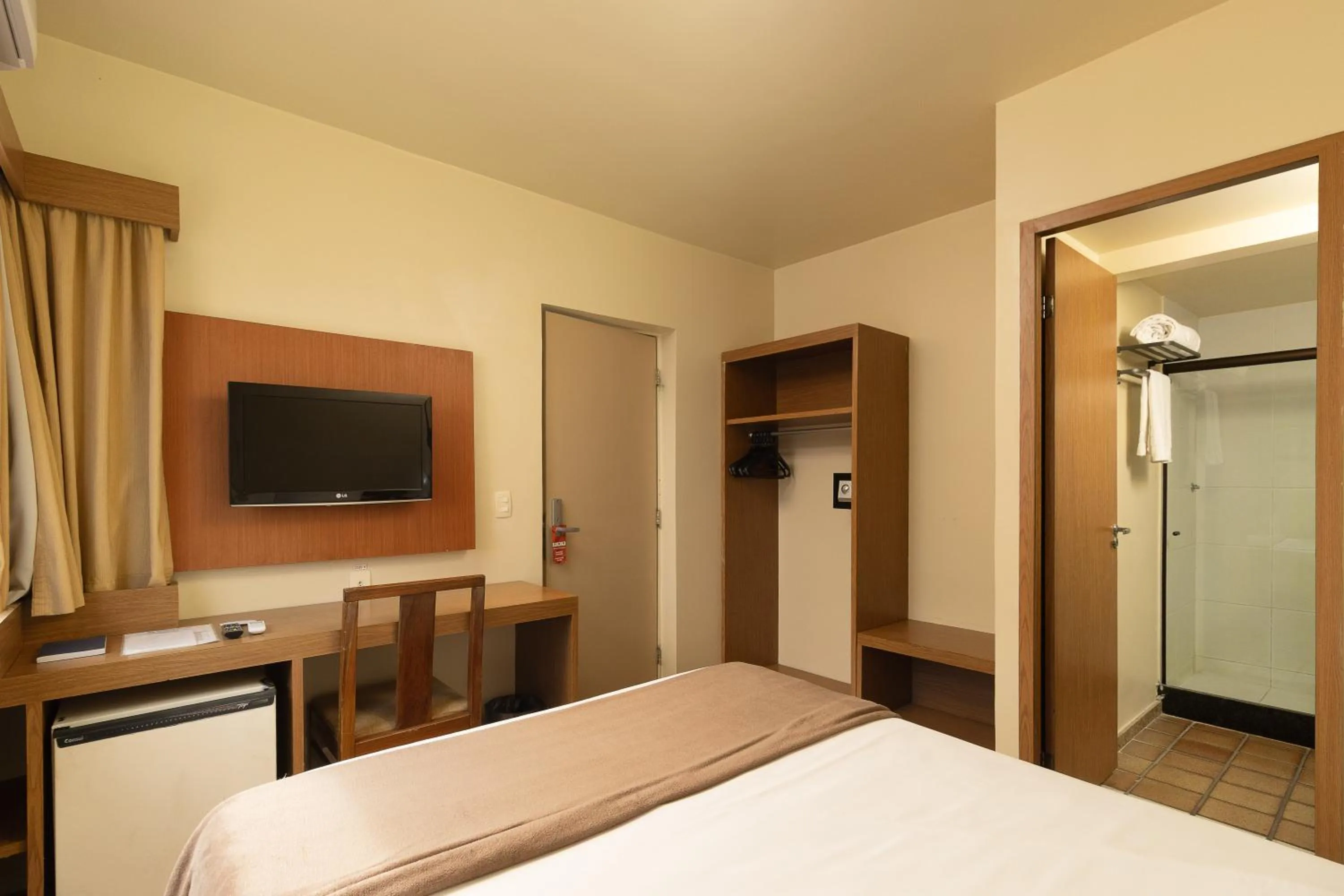 TV and multimedia, Bed in Hotel Dan Inn Mar Piedade - Grande Recife By Nacional Inn