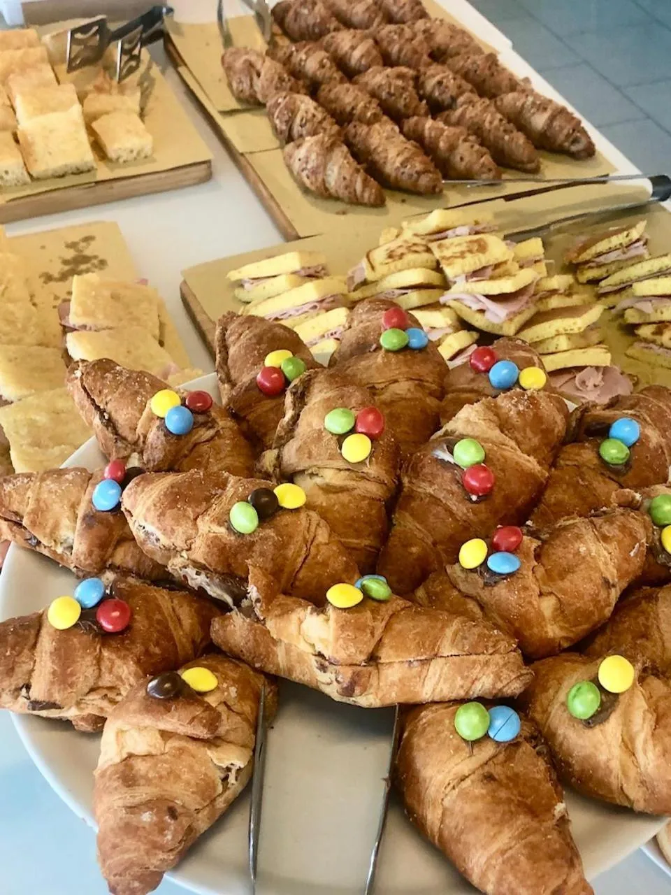 Breakfast in Hotel Adelphi