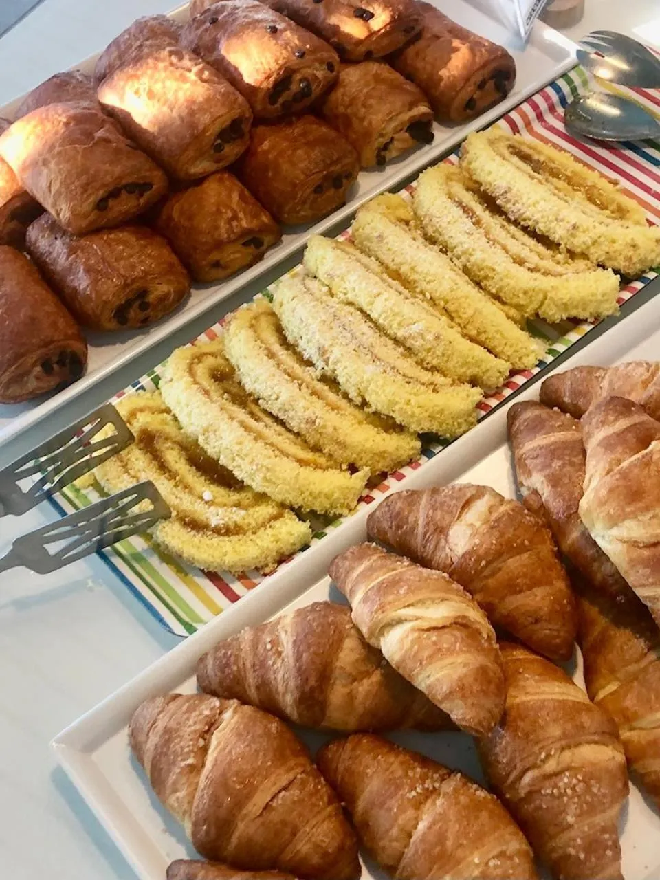 Breakfast in Hotel Adelphi