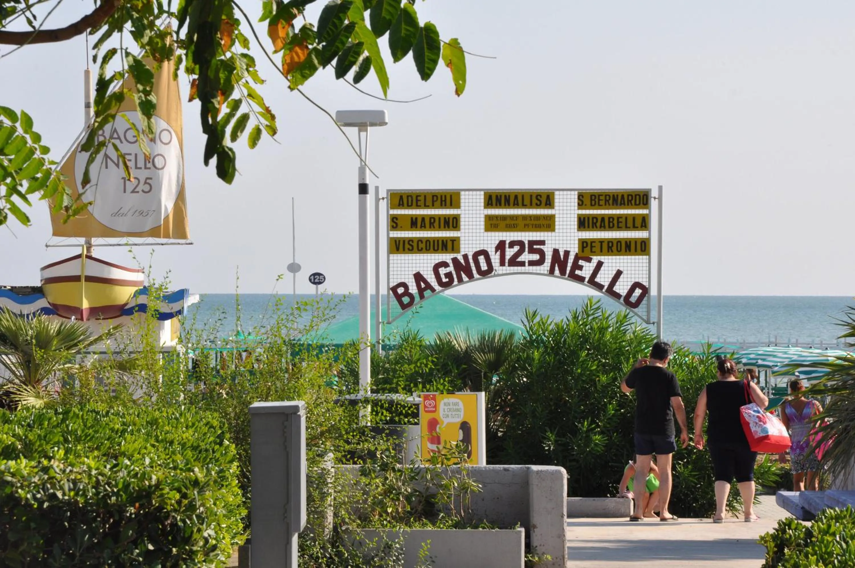 Beach in Hotel Adelphi