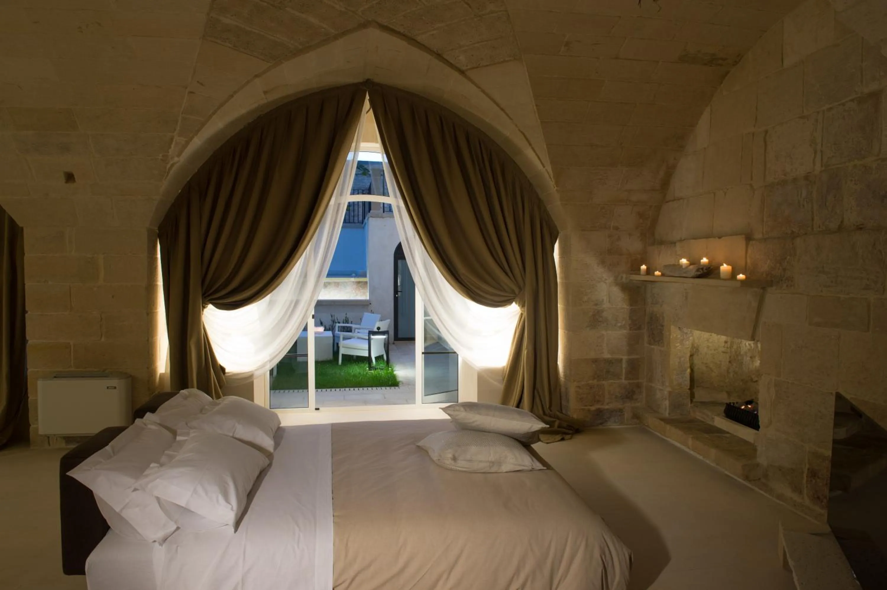 Garden view, Bed in Corte Campanile Boutique B&B