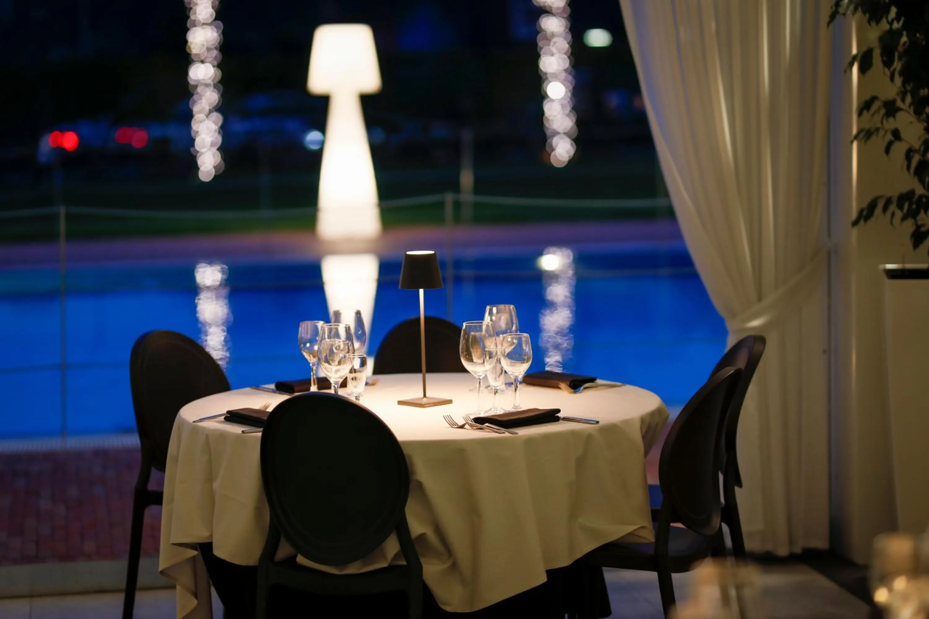 Restaurant/places to eat in MICHELINO 75 by the Sydney Hotel