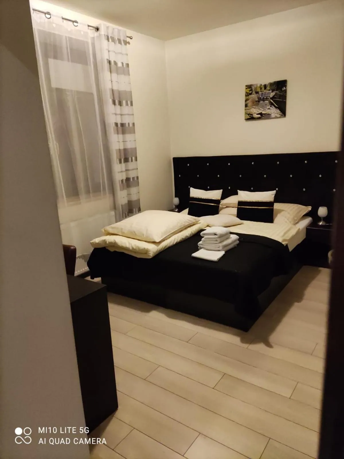 Bed in Willa Amaretto