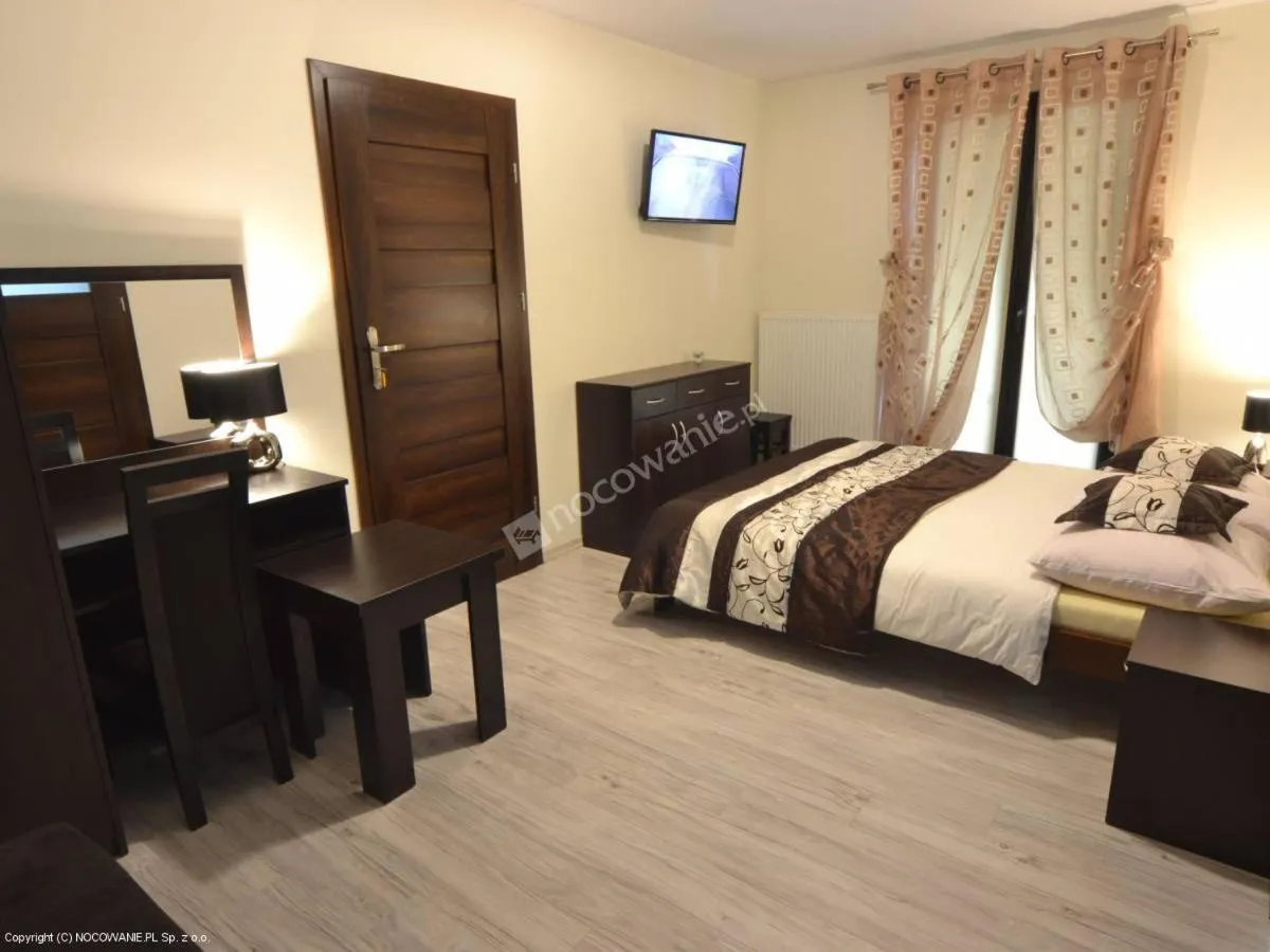 Bed in Willa Amaretto