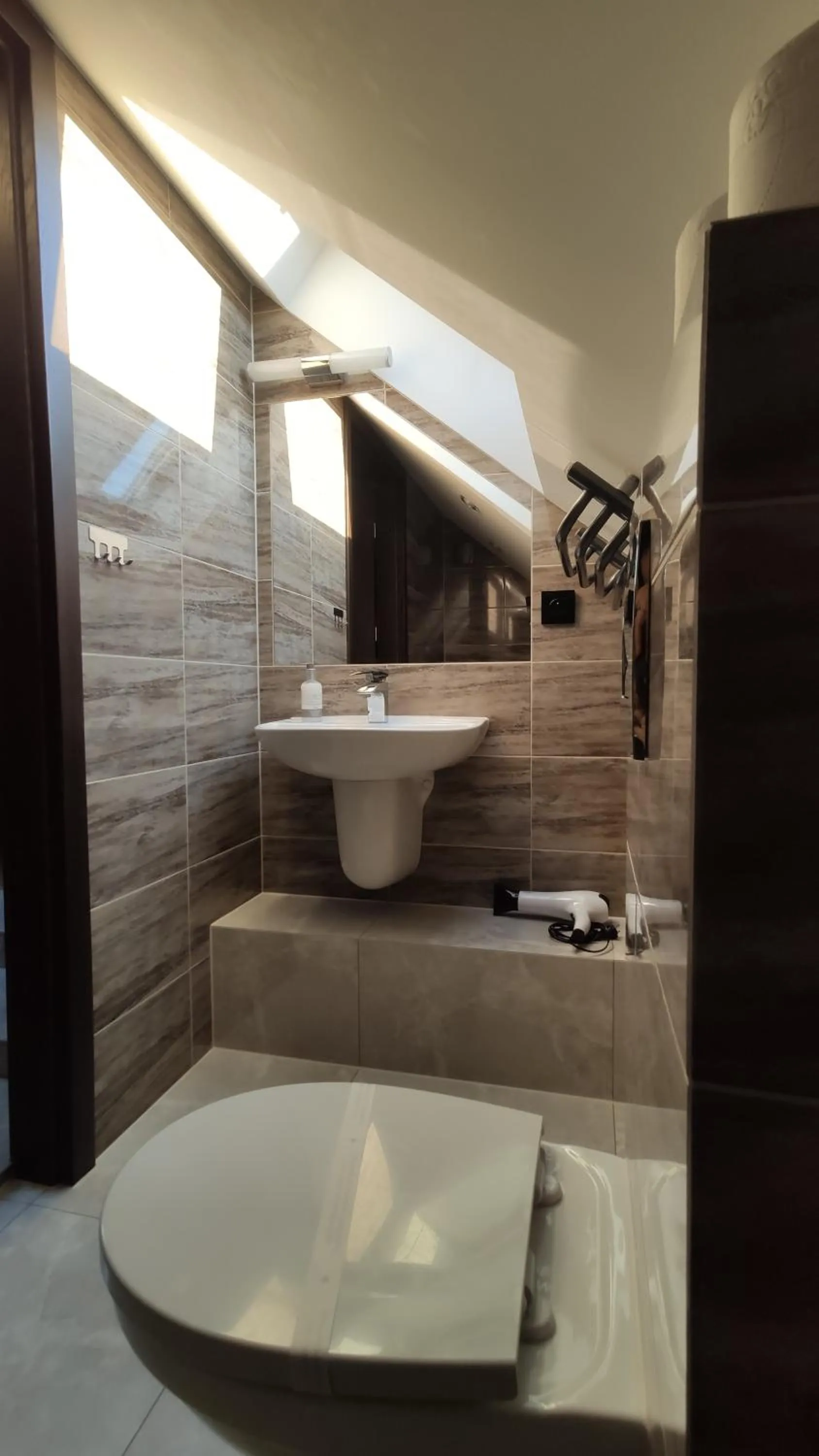 Bathroom in Willa Amaretto