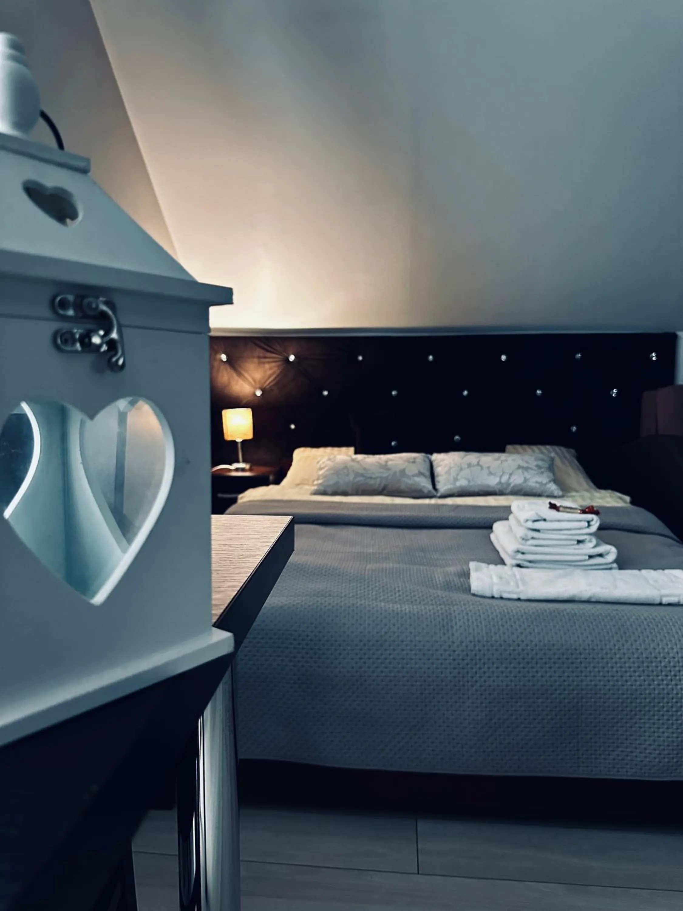 Bed in Willa Amaretto