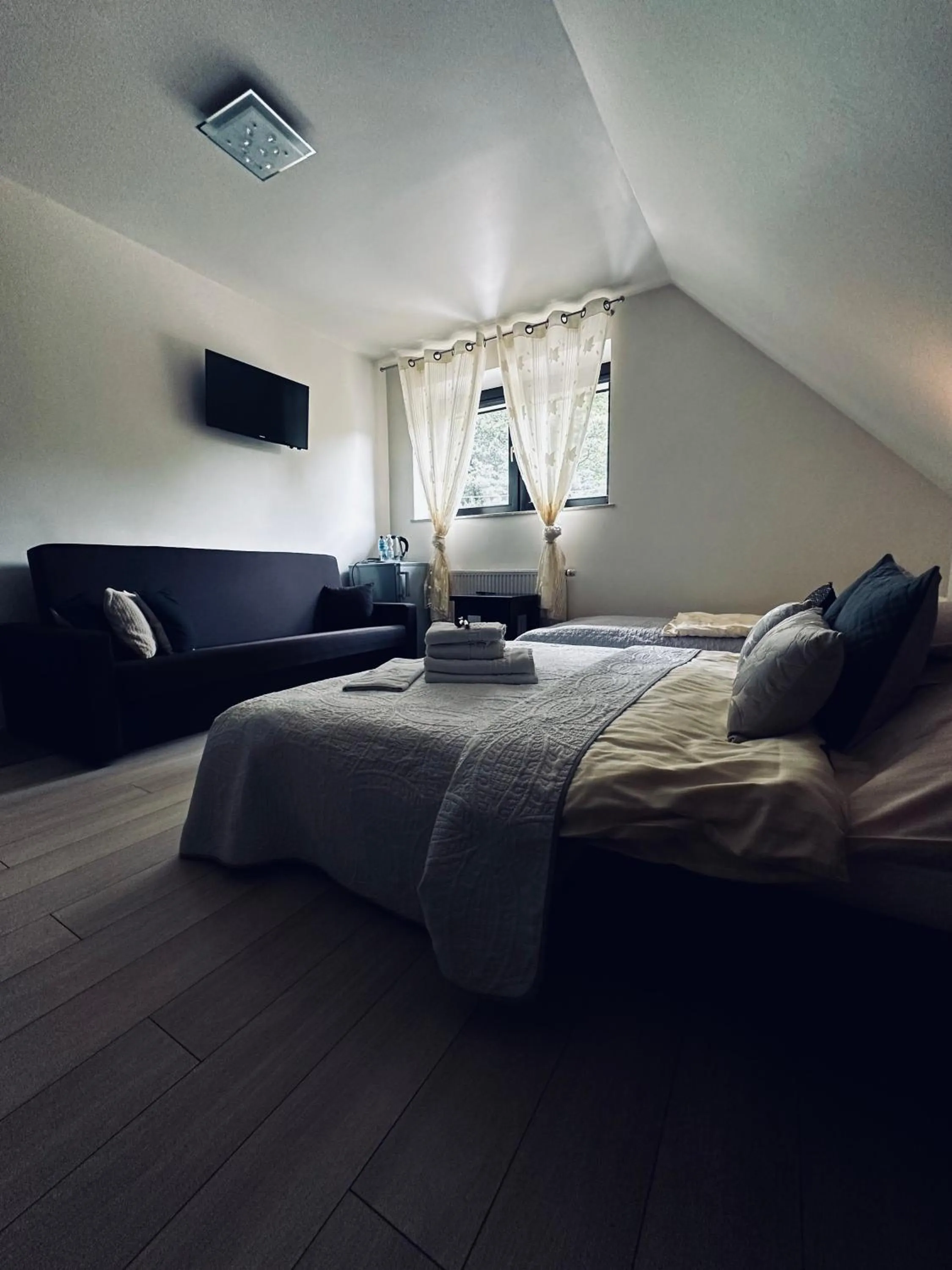 Bed in Willa Amaretto