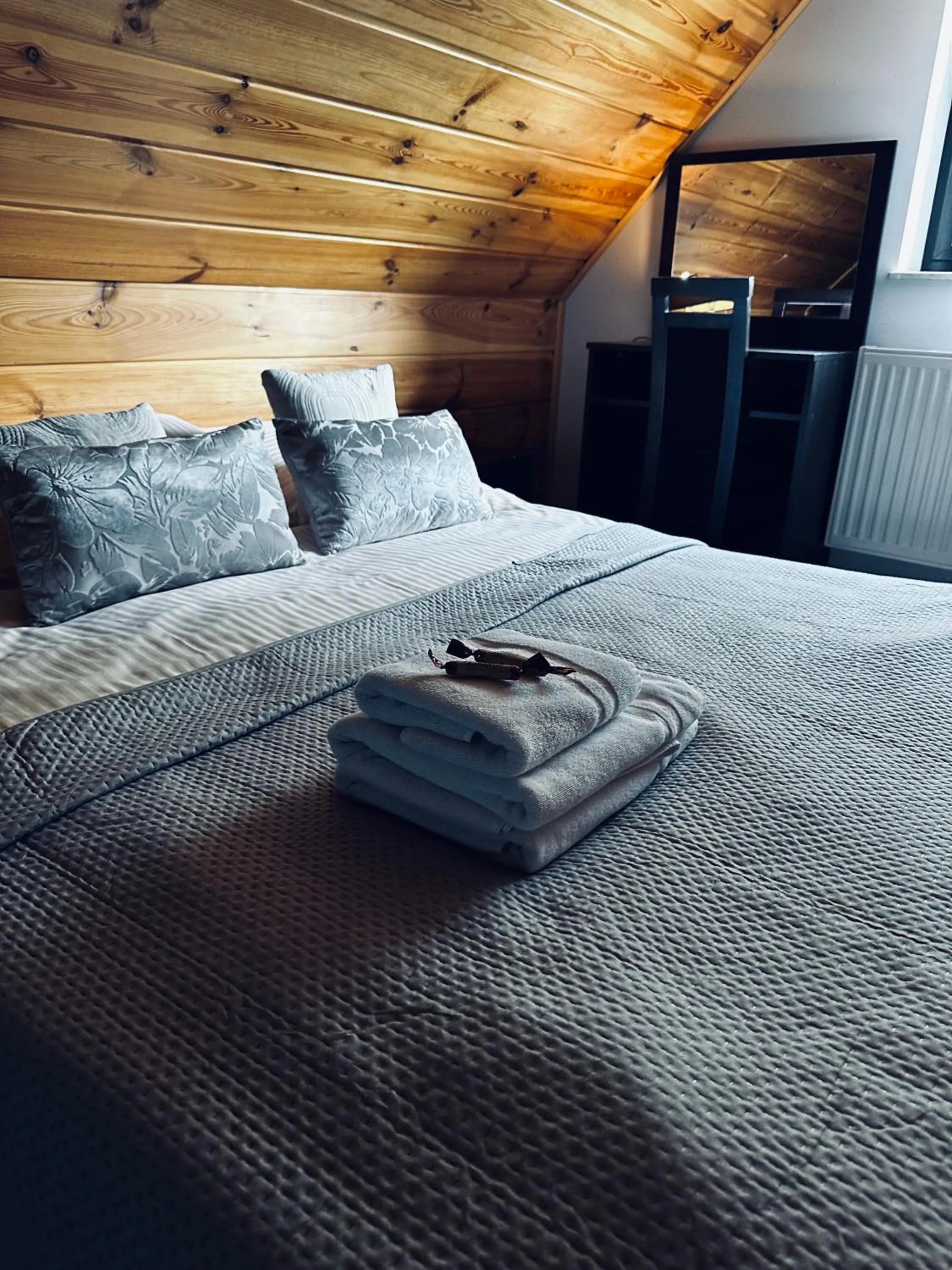 Bed in Willa Amaretto