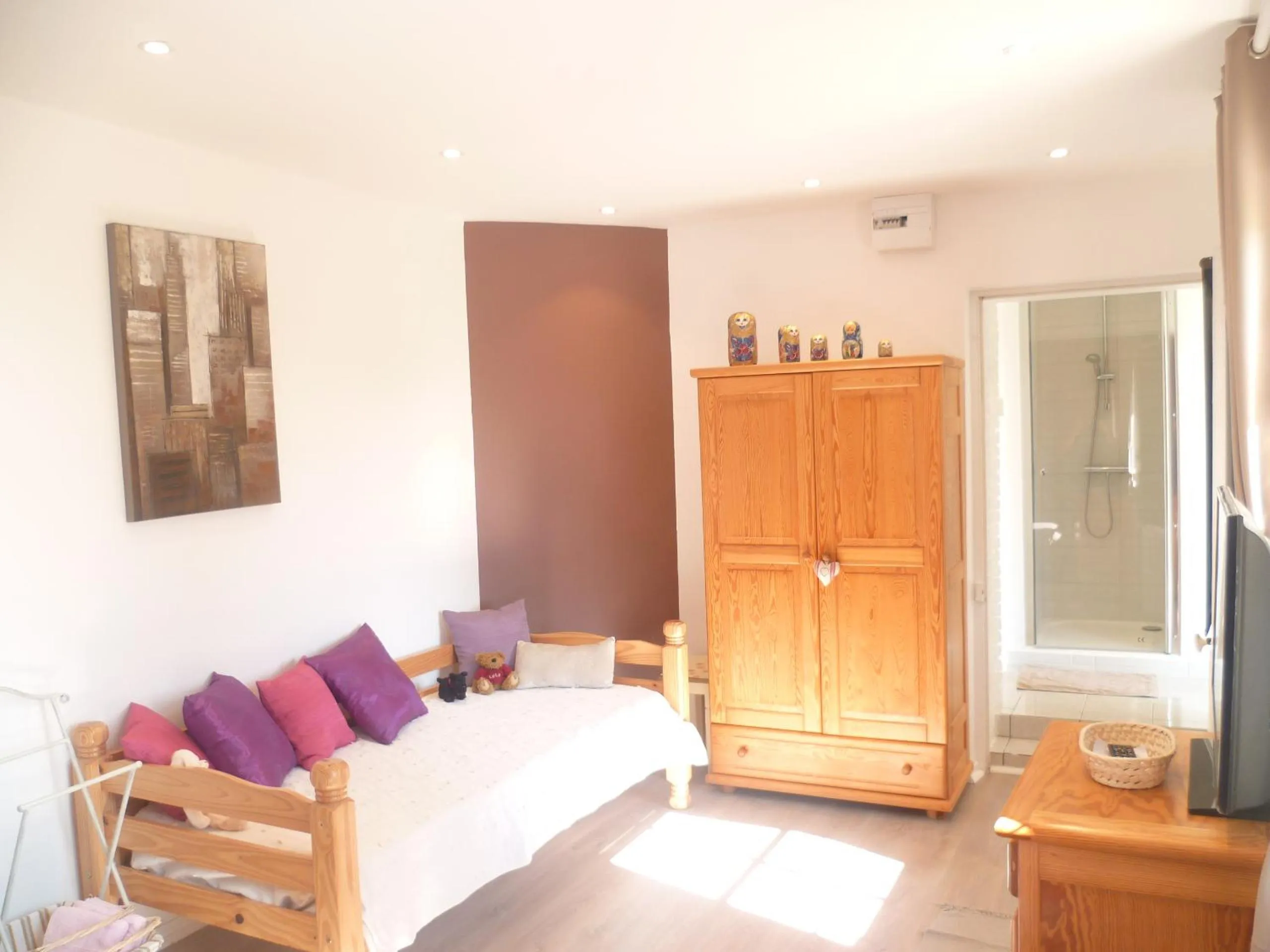 Bedroom, Bed in Les 3 Tilleuls