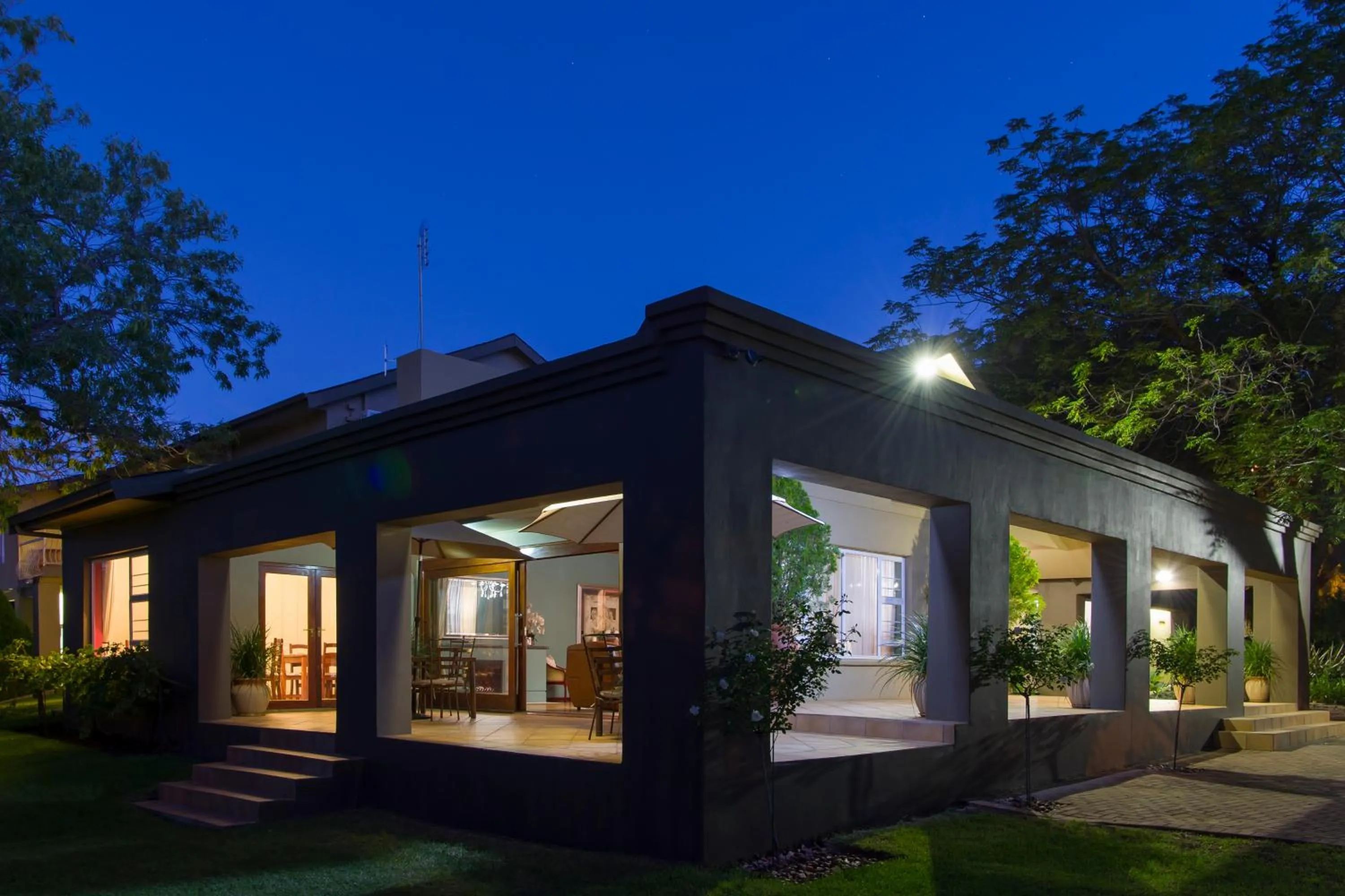 Patio in Bayswater Lodge