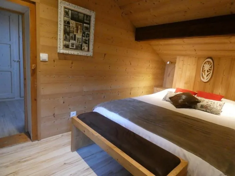 Bed in Auberge Du Fraizier