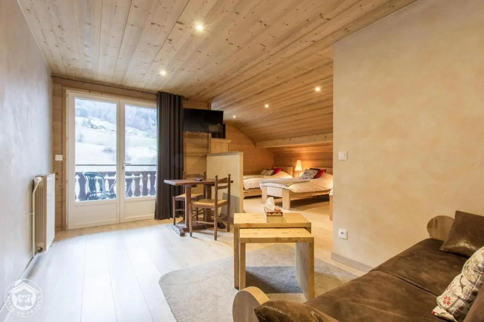 Family Room with Balcony in Auberge Du Fraizier Family Room with Balcony in Auberge Du Fraizier