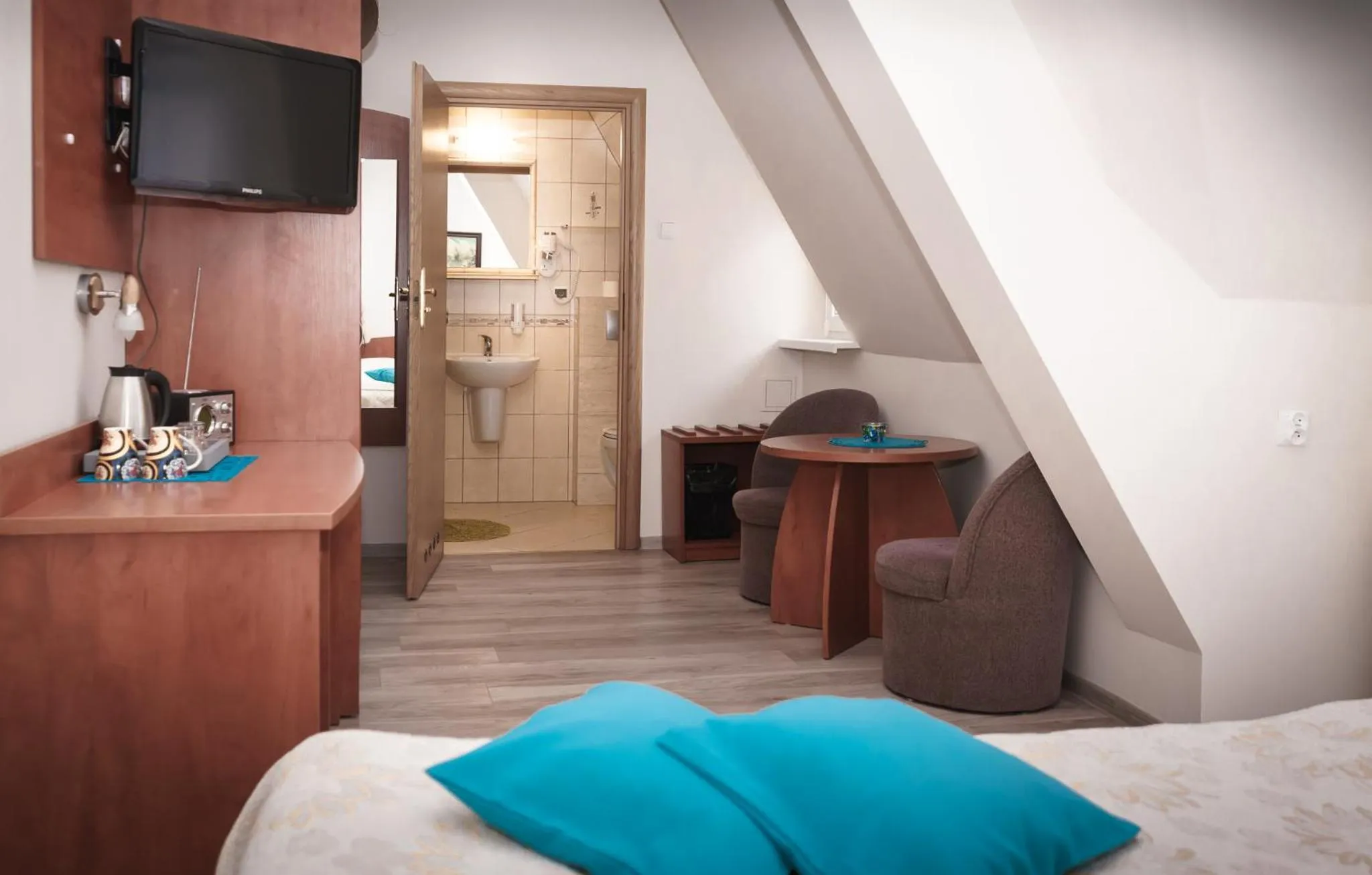 Photo of the whole room, Bed in Hotel Cis