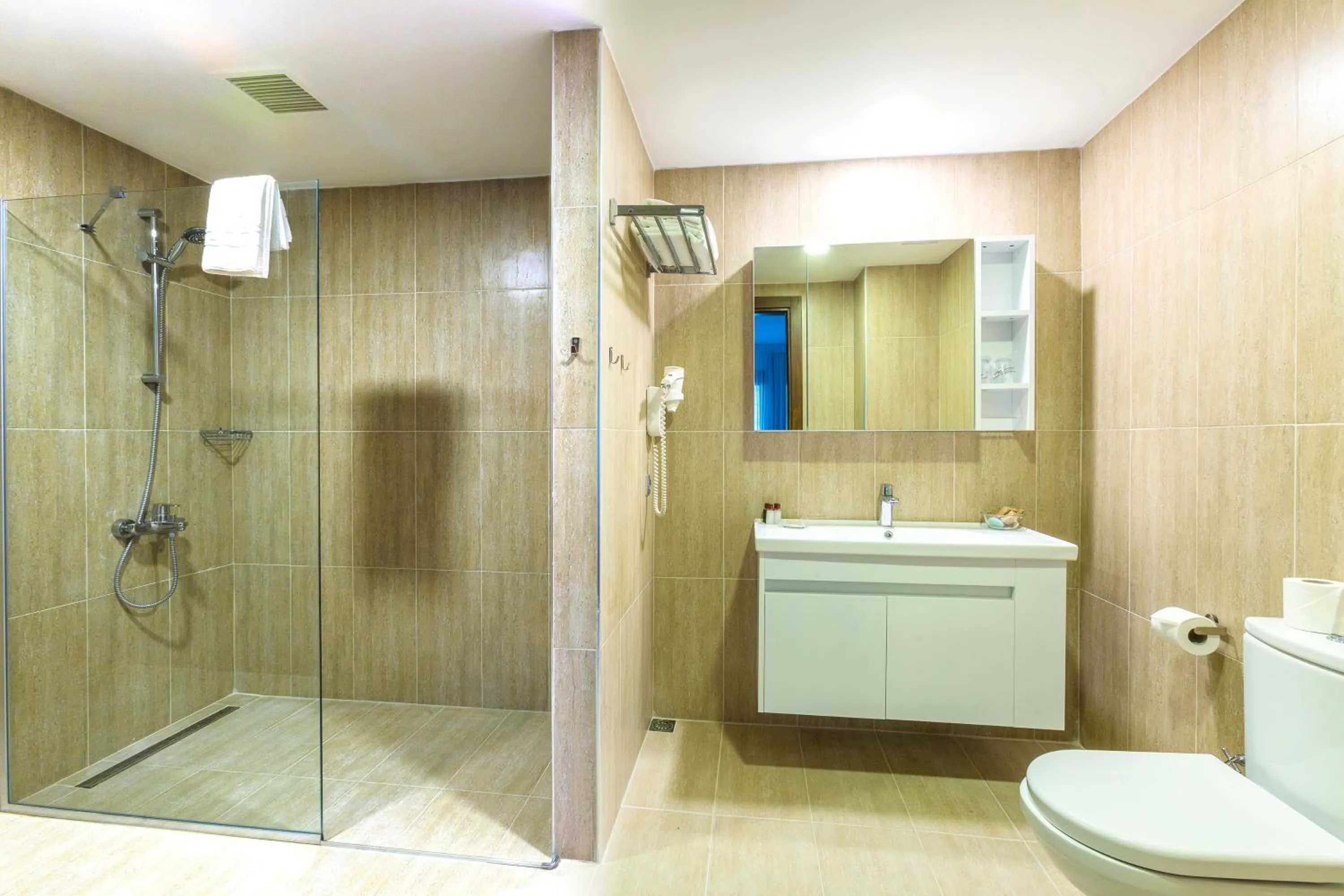 Shower in Faros Bodrum Hotel - Special Category