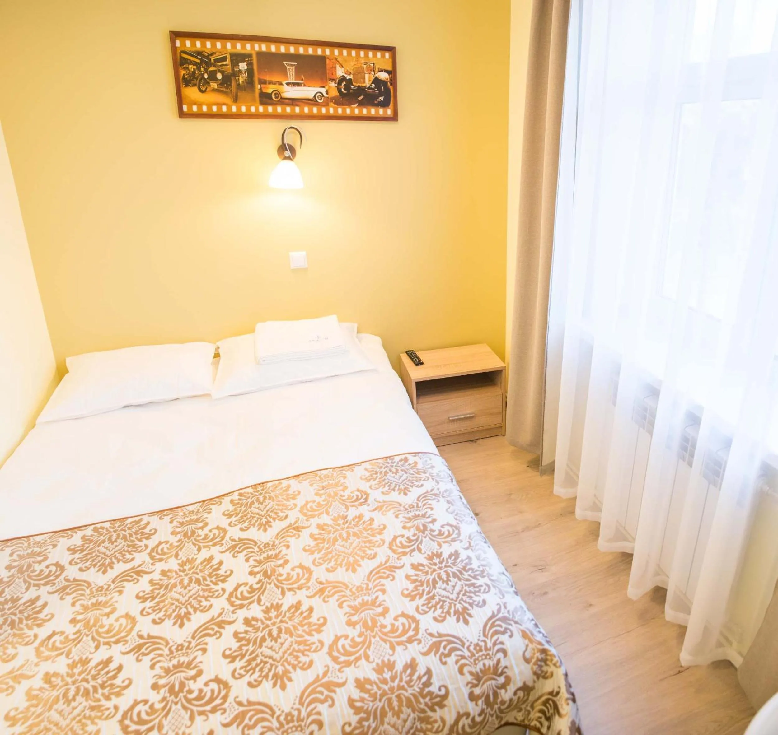 Photo of the whole room, Bed in Ankur Hotell