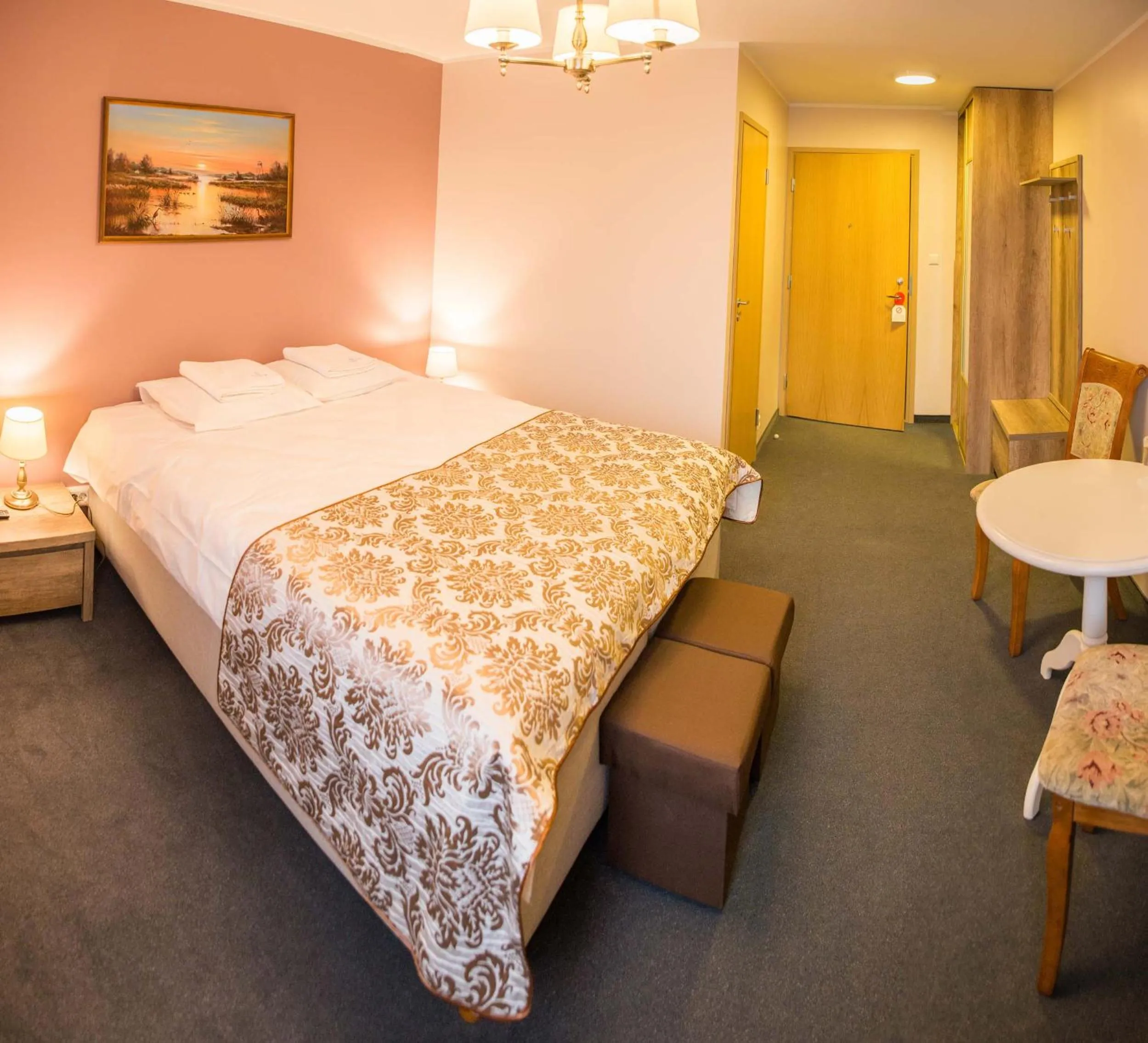 Photo of the whole room, Bed in Ankur Hotell