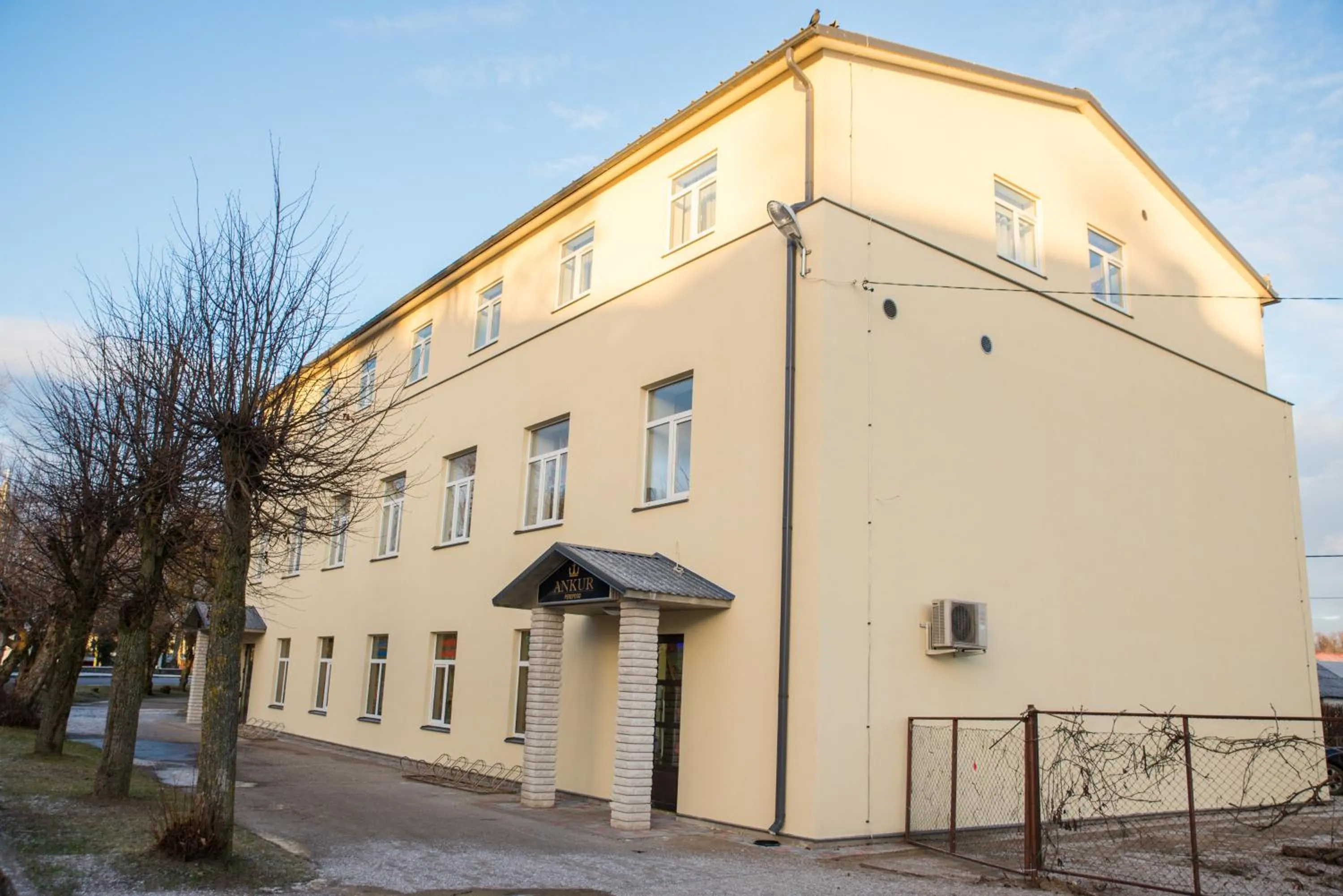 Facade/entrance in Ankur Hotell