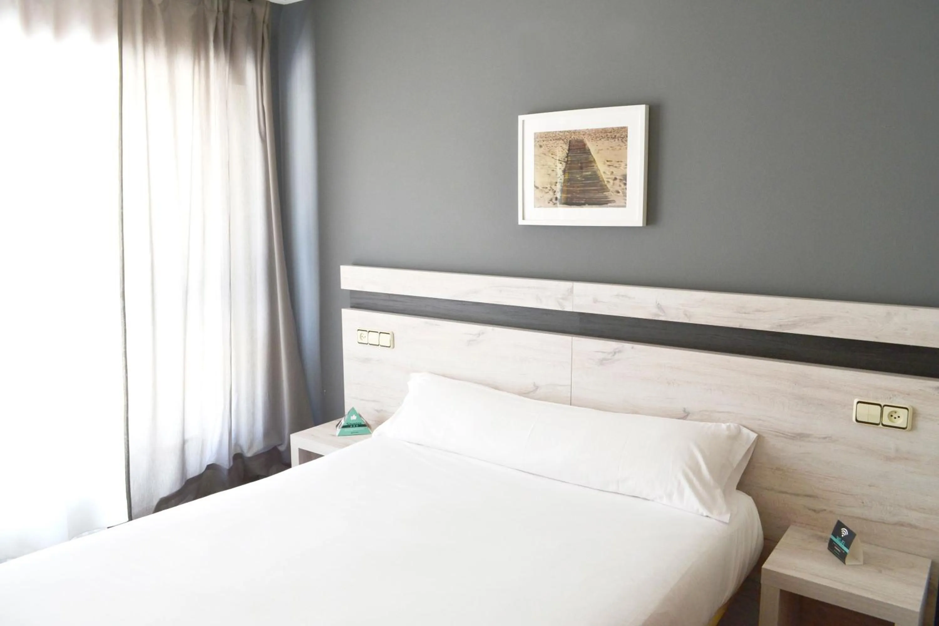 Bed in Alda Puerta Coruña