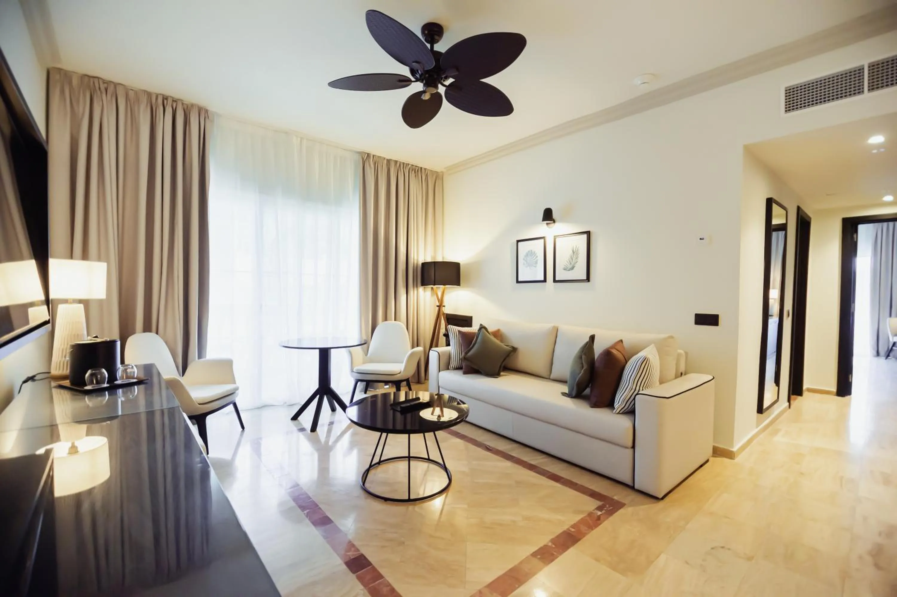 Living room in Grand Palladium Jamaica Resort & Spa All Inclusive