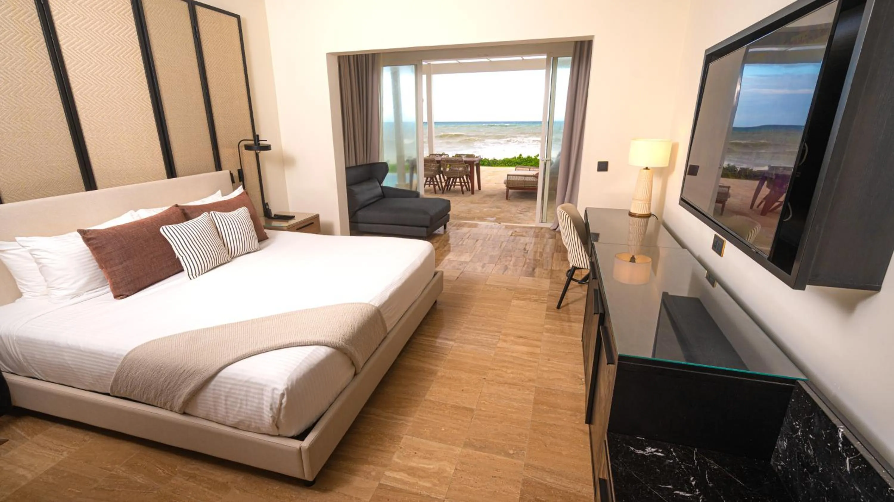 Bedroom, Bed in Grand Palladium Jamaica Resort & Spa All Inclusive