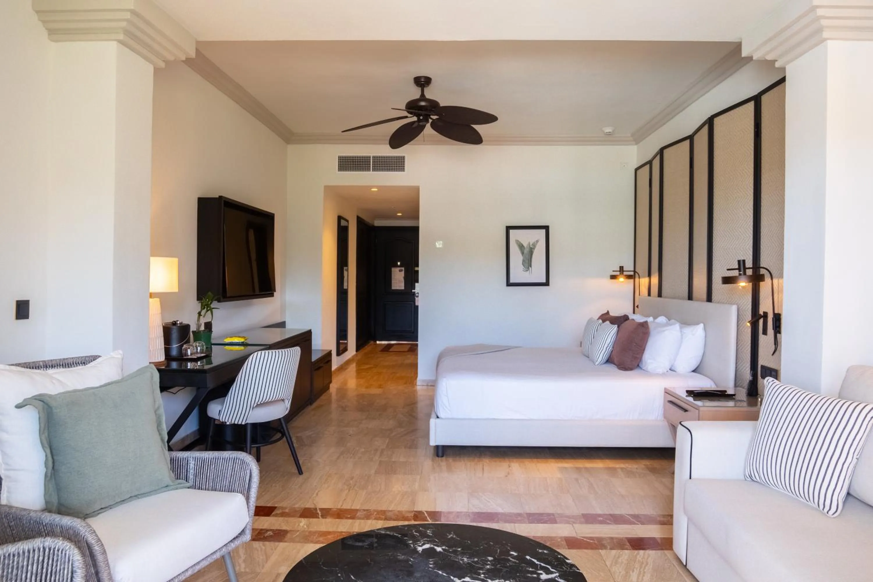 Bedroom, Bed in Grand Palladium Jamaica Resort & Spa All Inclusive