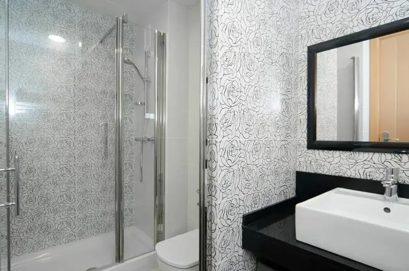 One-Bedroom Apartment - Penthouse (1-4 Adults) in Aparthotel Rambla108 One-Bedroom Apartment - Penthouse (1-4 Adults) in Aparthotel Rambla108