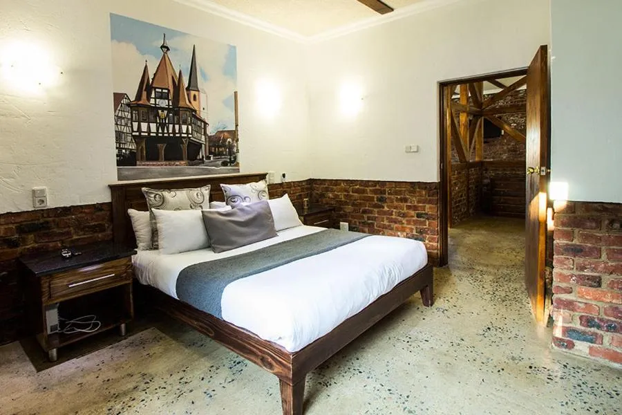 Bed in Stephan's Guest House