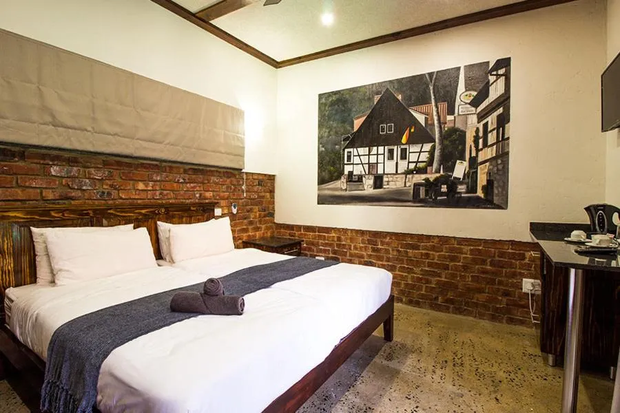 Bed in Stephan's Guest House