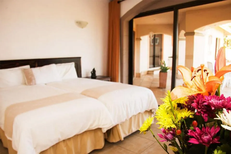 Bed in Stephan's Guest House