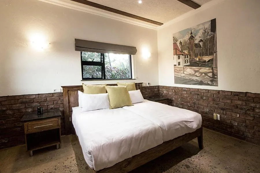 Bed in Stephan's Guest House