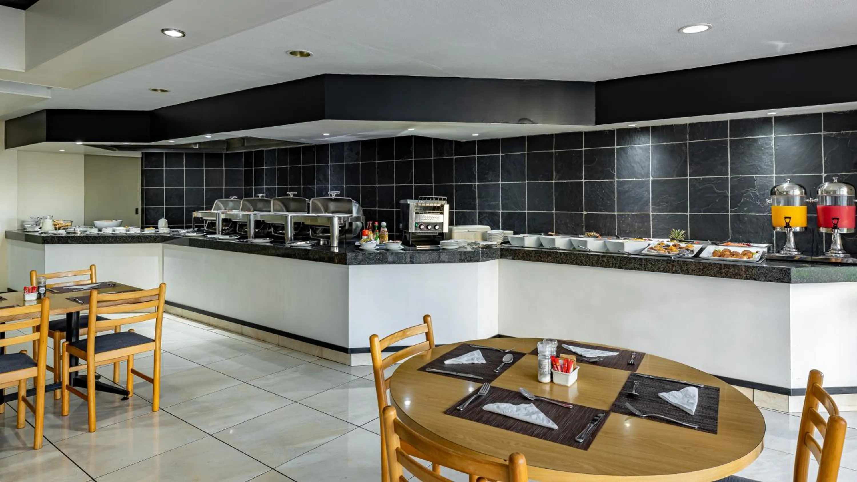 Food and drinks in African Sky Harrismith Inn