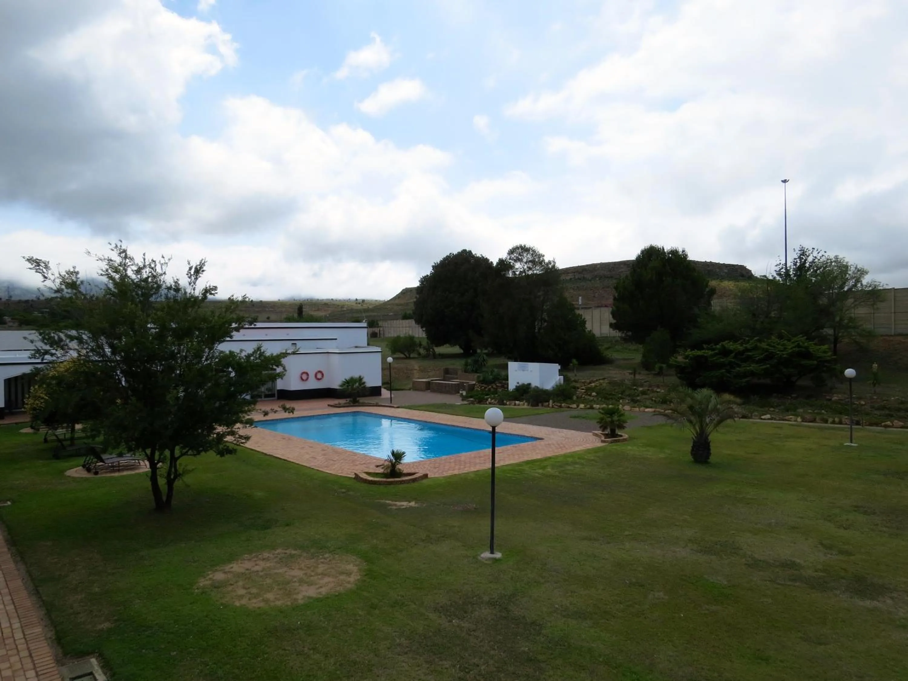 Pool view in African Sky Harrismith Inn