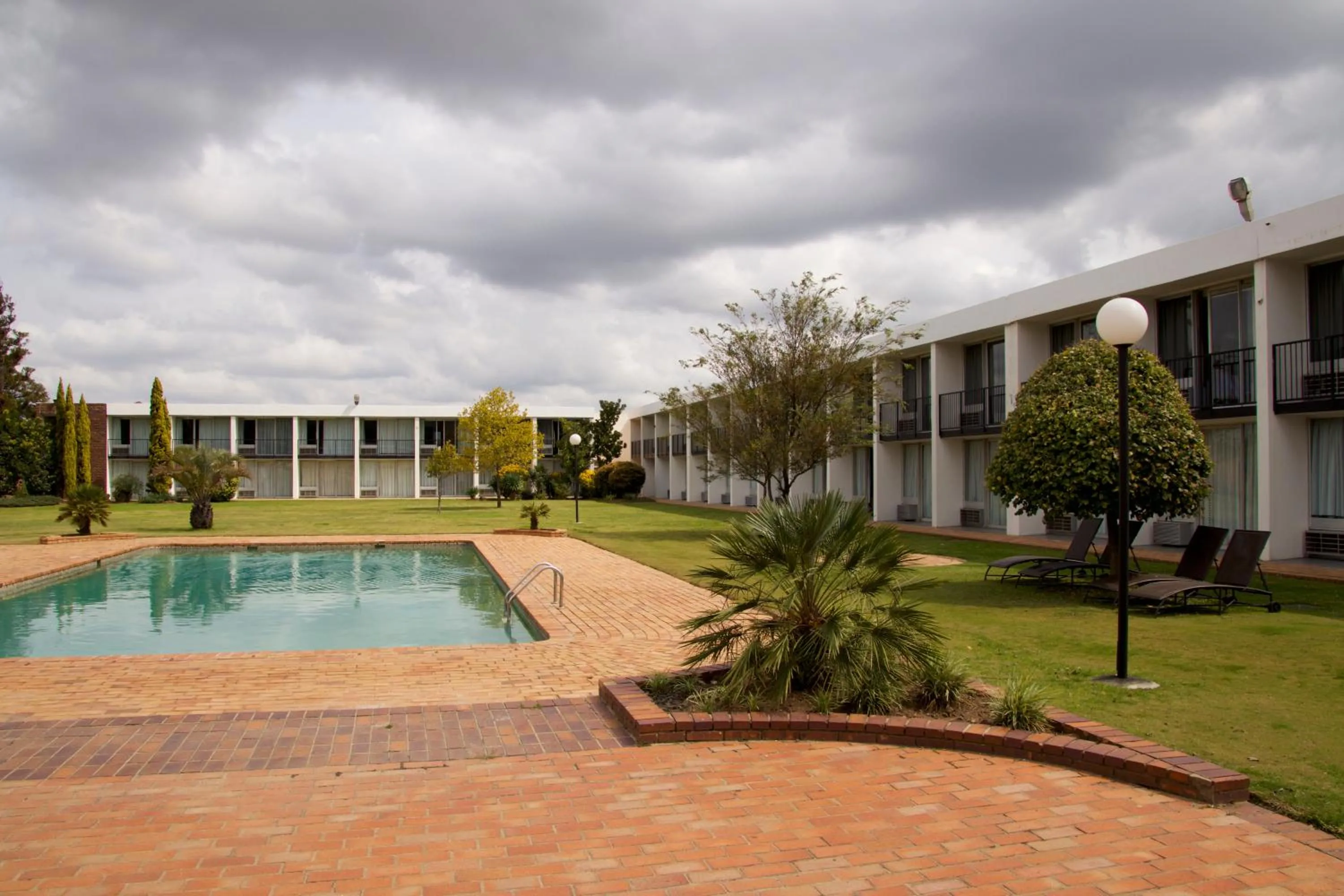 Pool view in African Sky Harrismith Inn