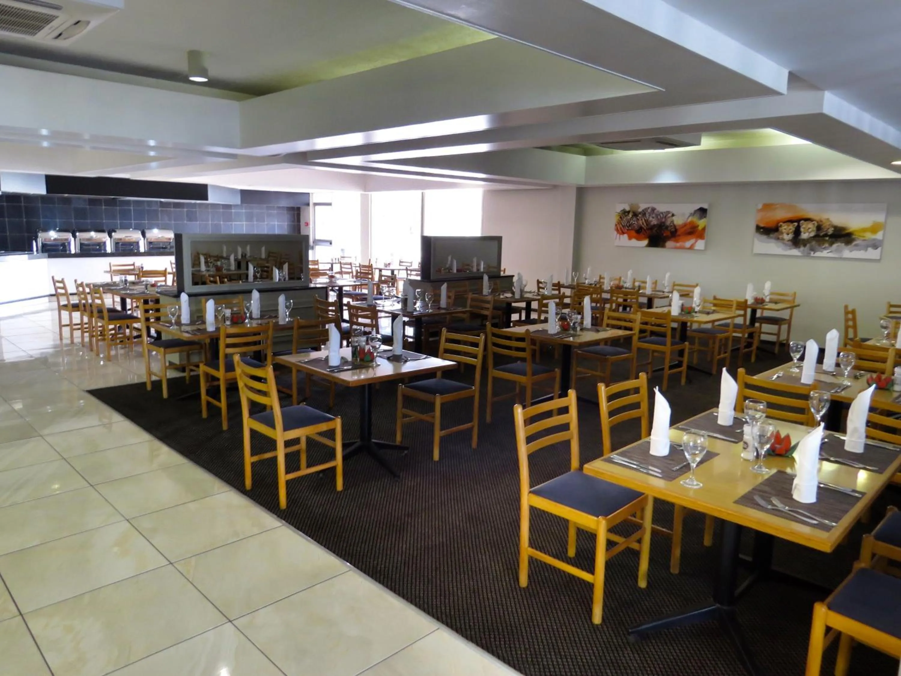Restaurant/places to eat in African Sky Harrismith Inn