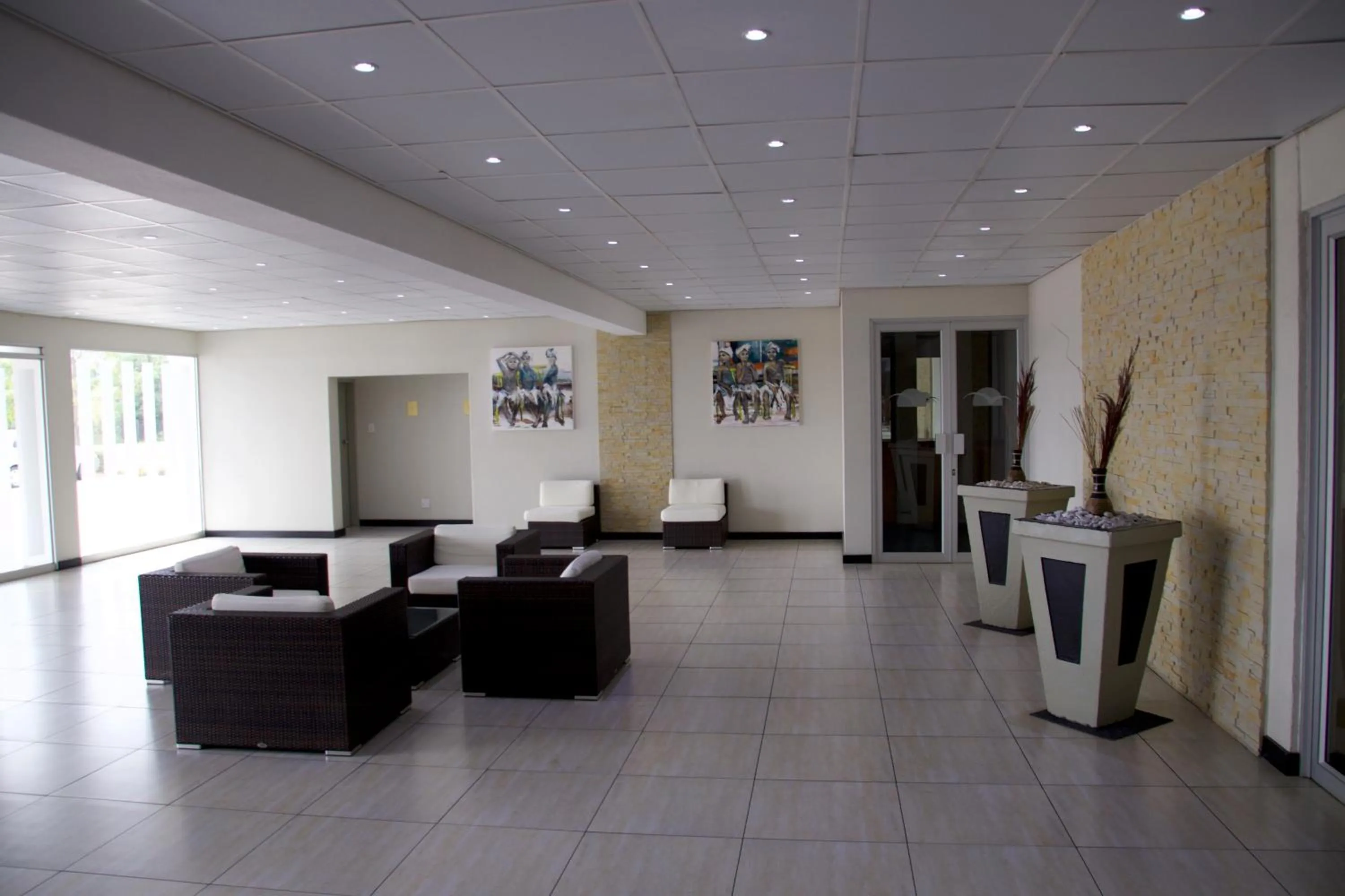 Lobby or reception in African Sky Harrismith Inn