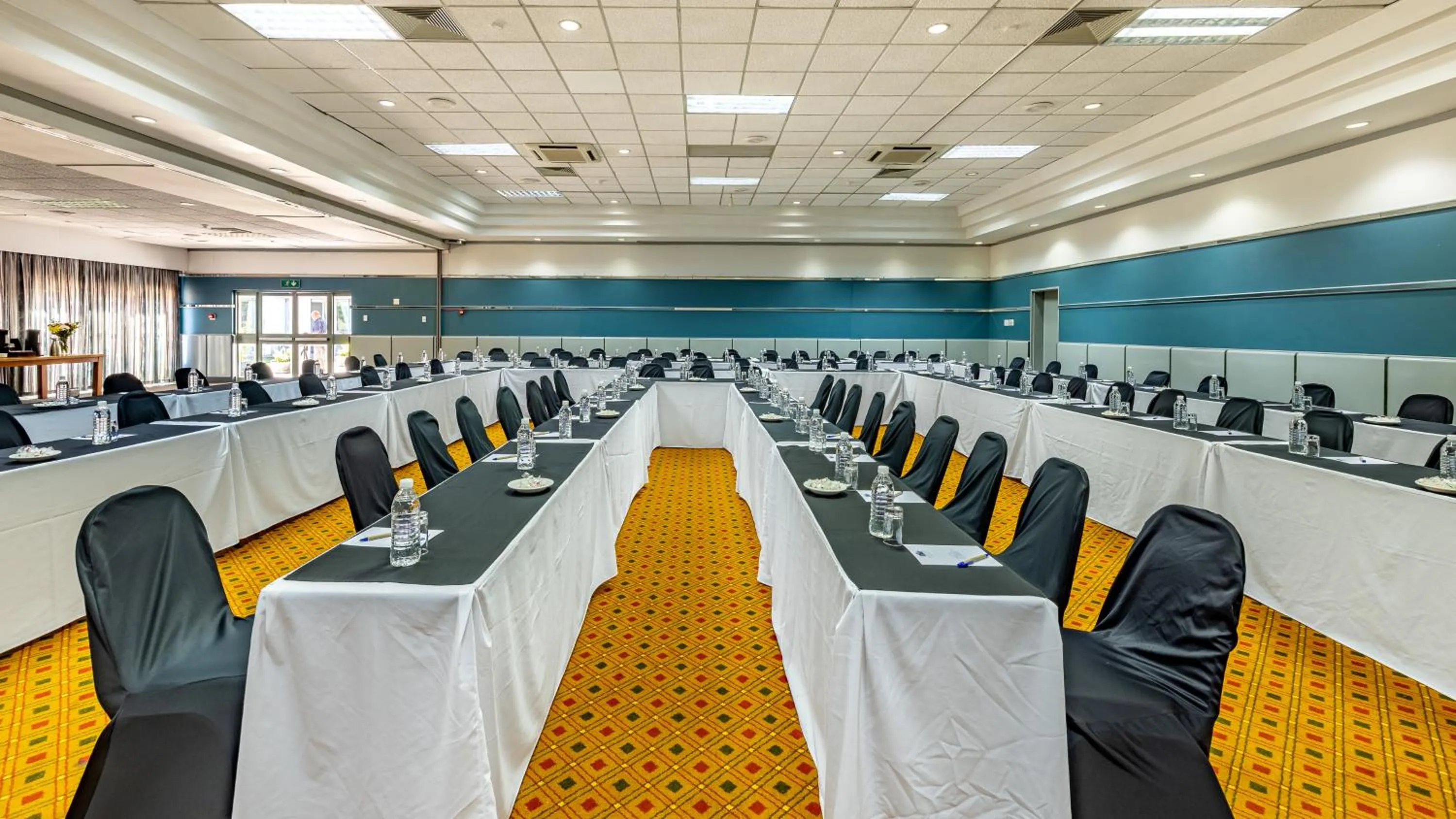 Meeting/conference room in African Sky Harrismith Inn