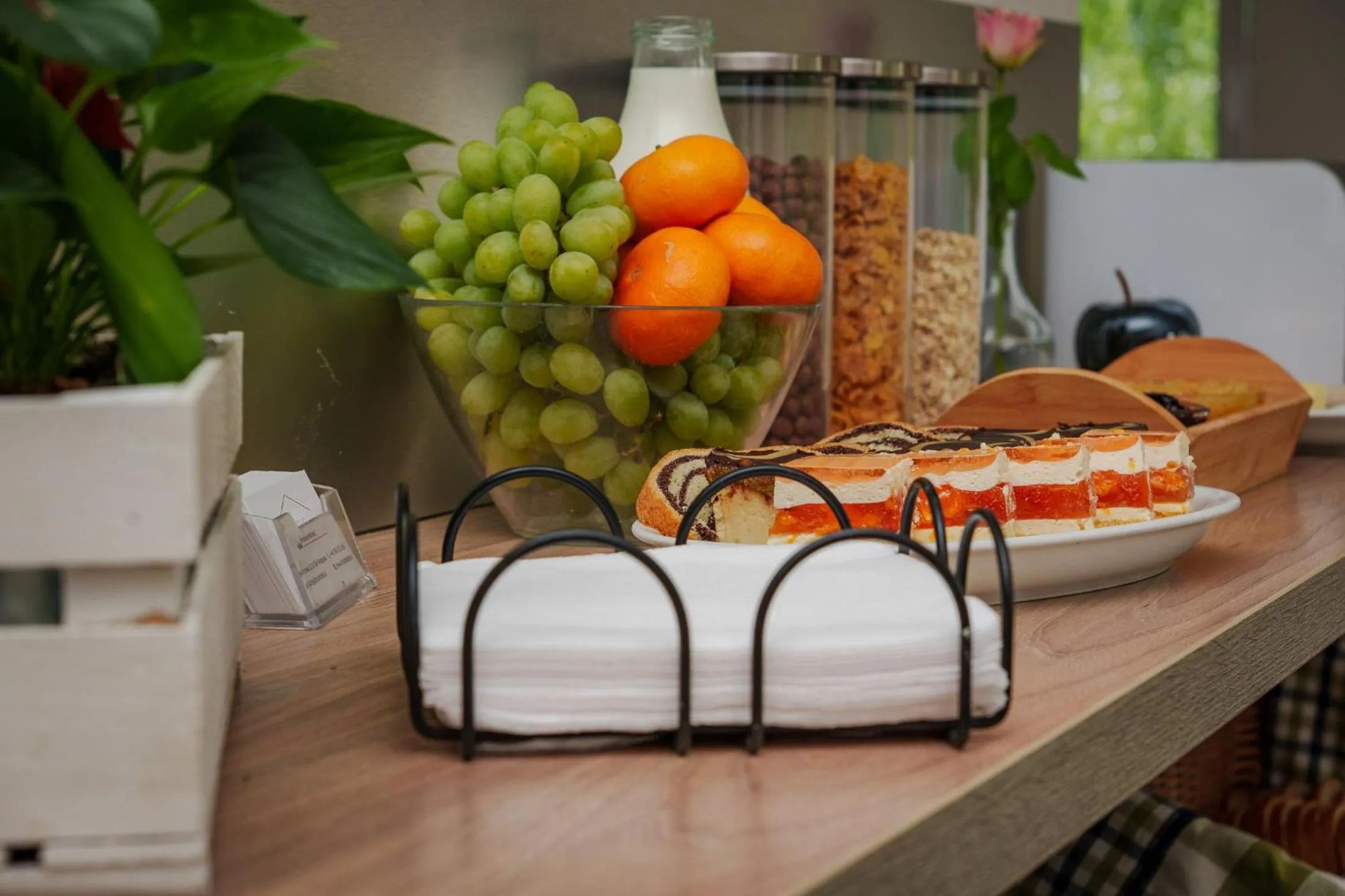 Food and drinks in Arcus Premium Hostel