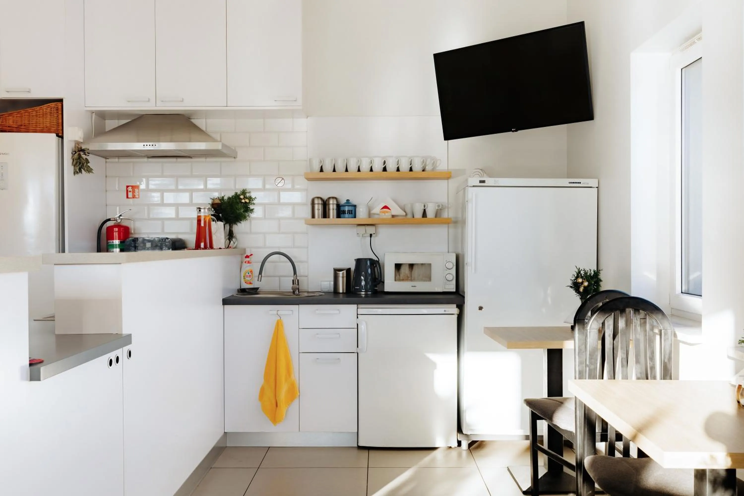 Restaurant/places to eat in Arcus Premium Hostel