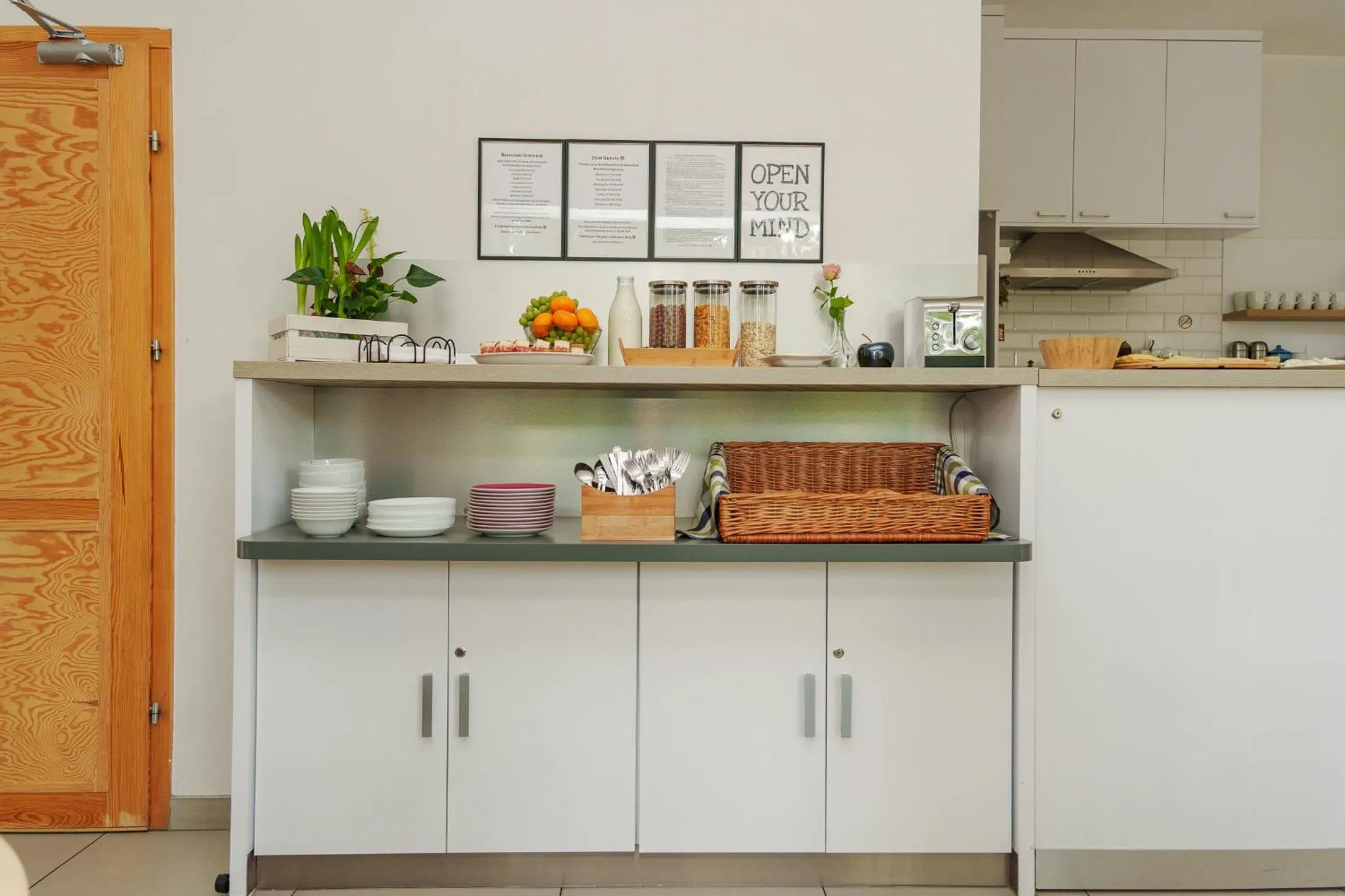 Food and drinks in Arcus Premium Hostel