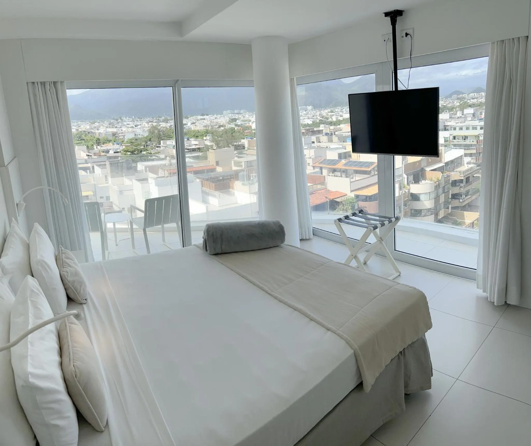 Photo of the whole room, Bed in CDesign Hotel