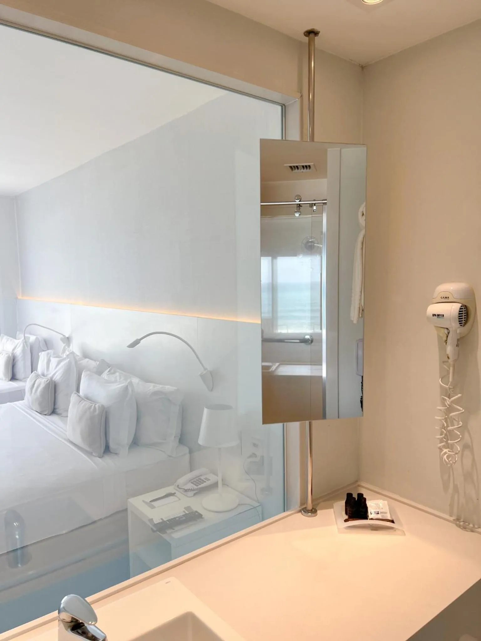 Bathroom, Bed in CDesign Hotel