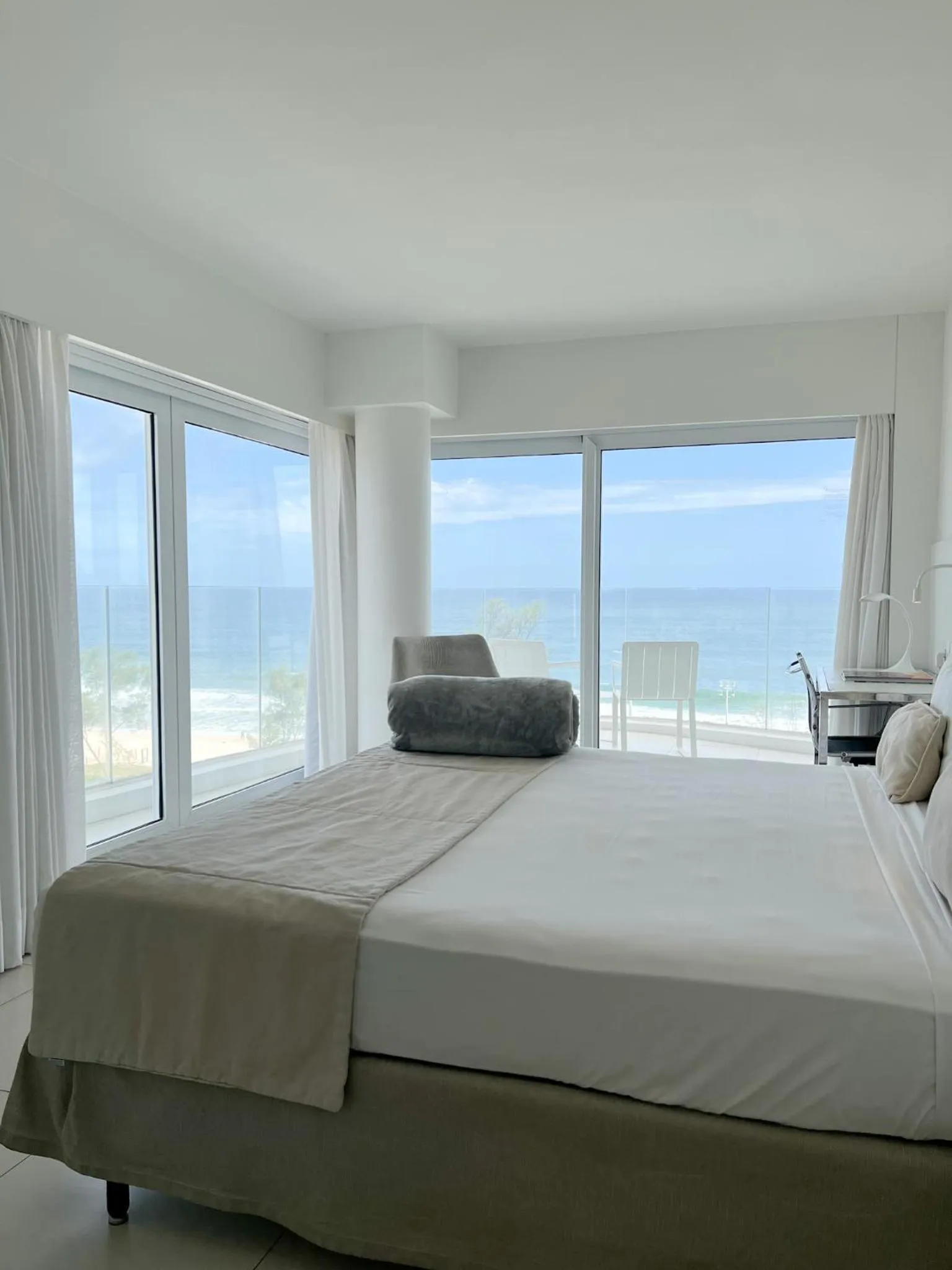 Photo of the whole room, Bed in CDesign Hotel