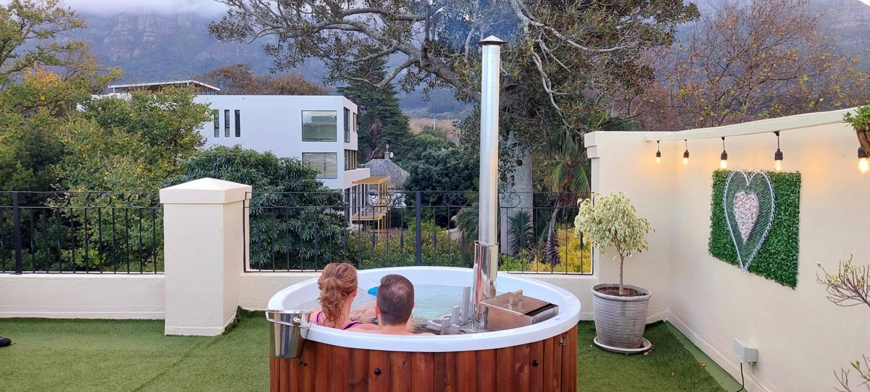 Hot Tub in Riversong Guest House